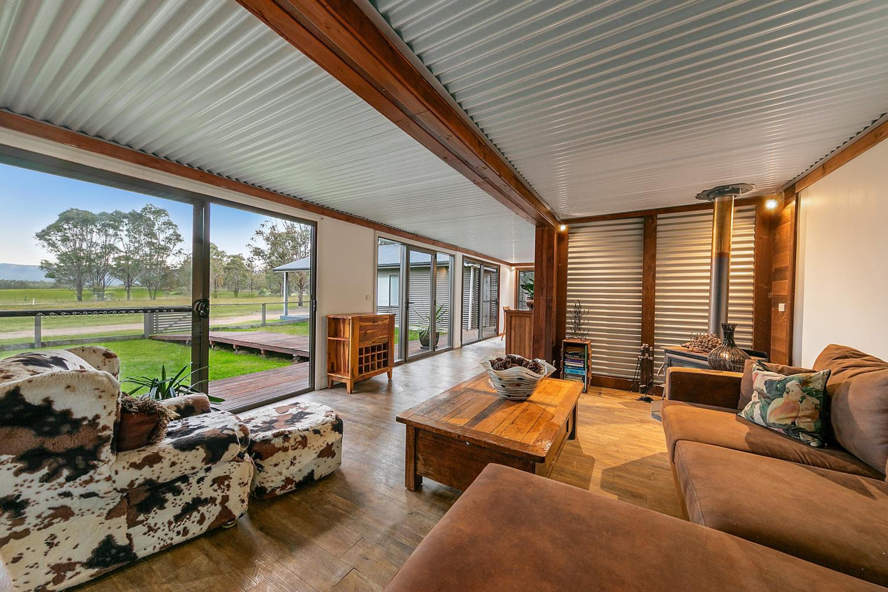 One-Bedroom House photo 1