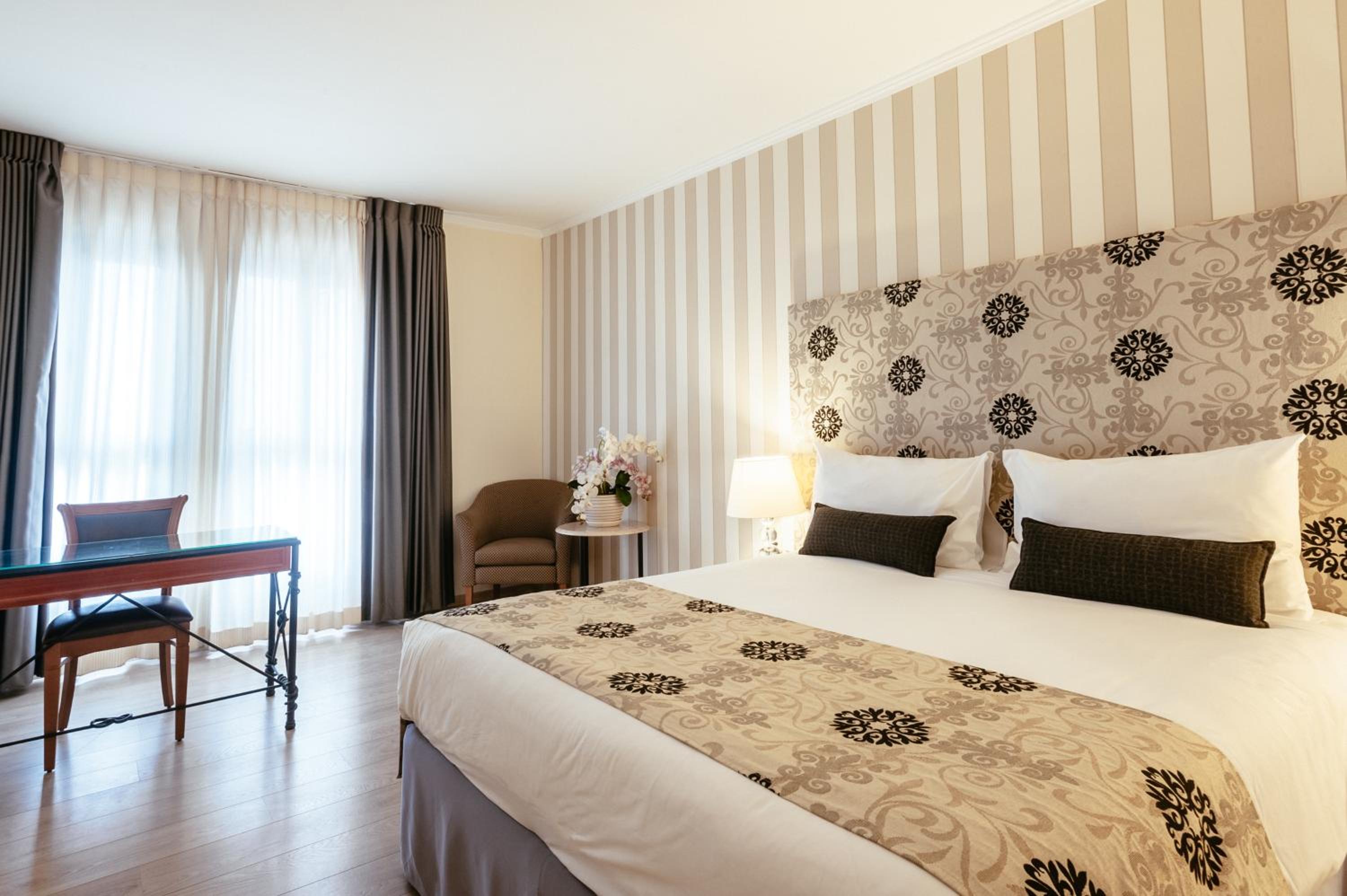 Superior Triple Room