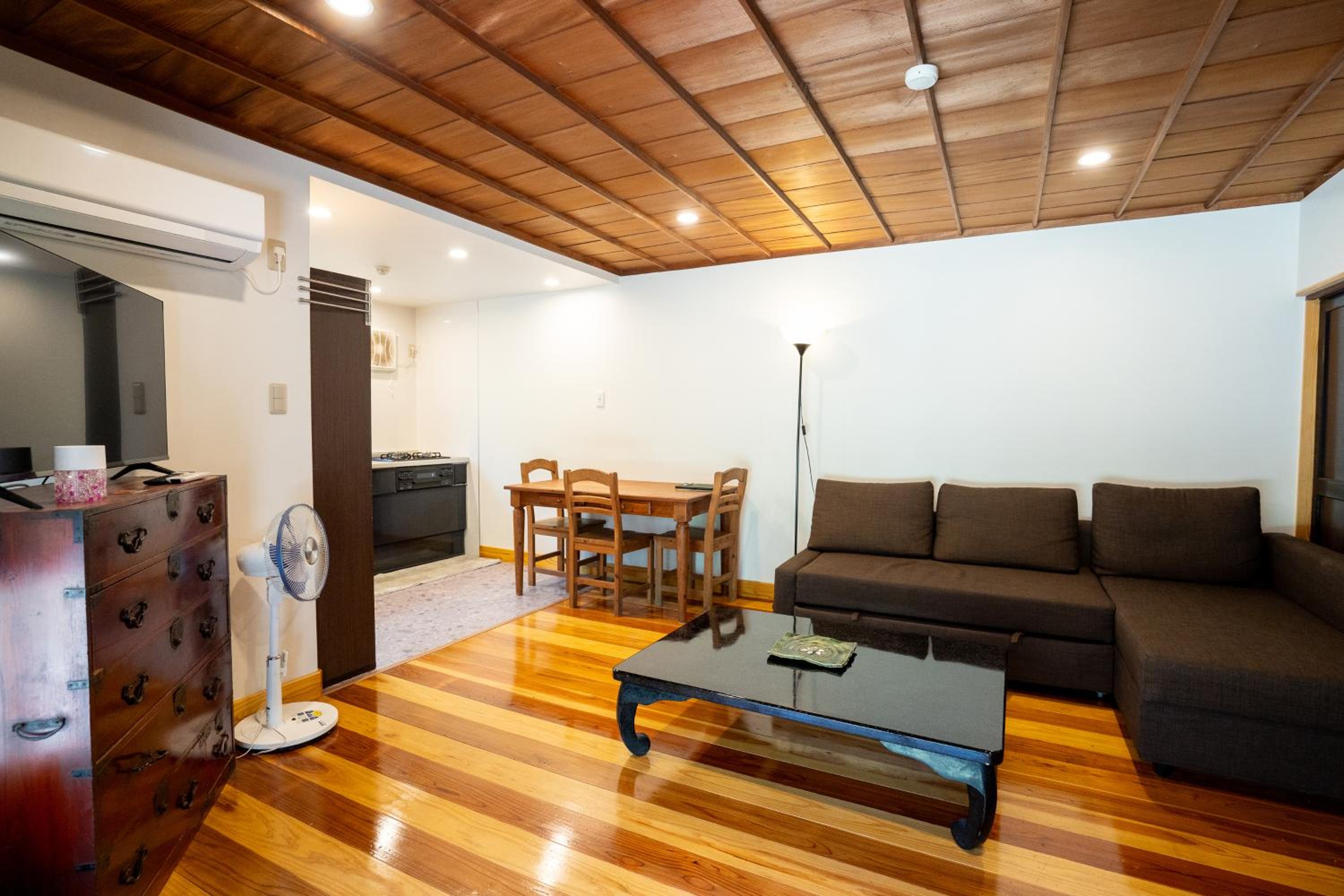 Apartment - Ground Floor photo 1