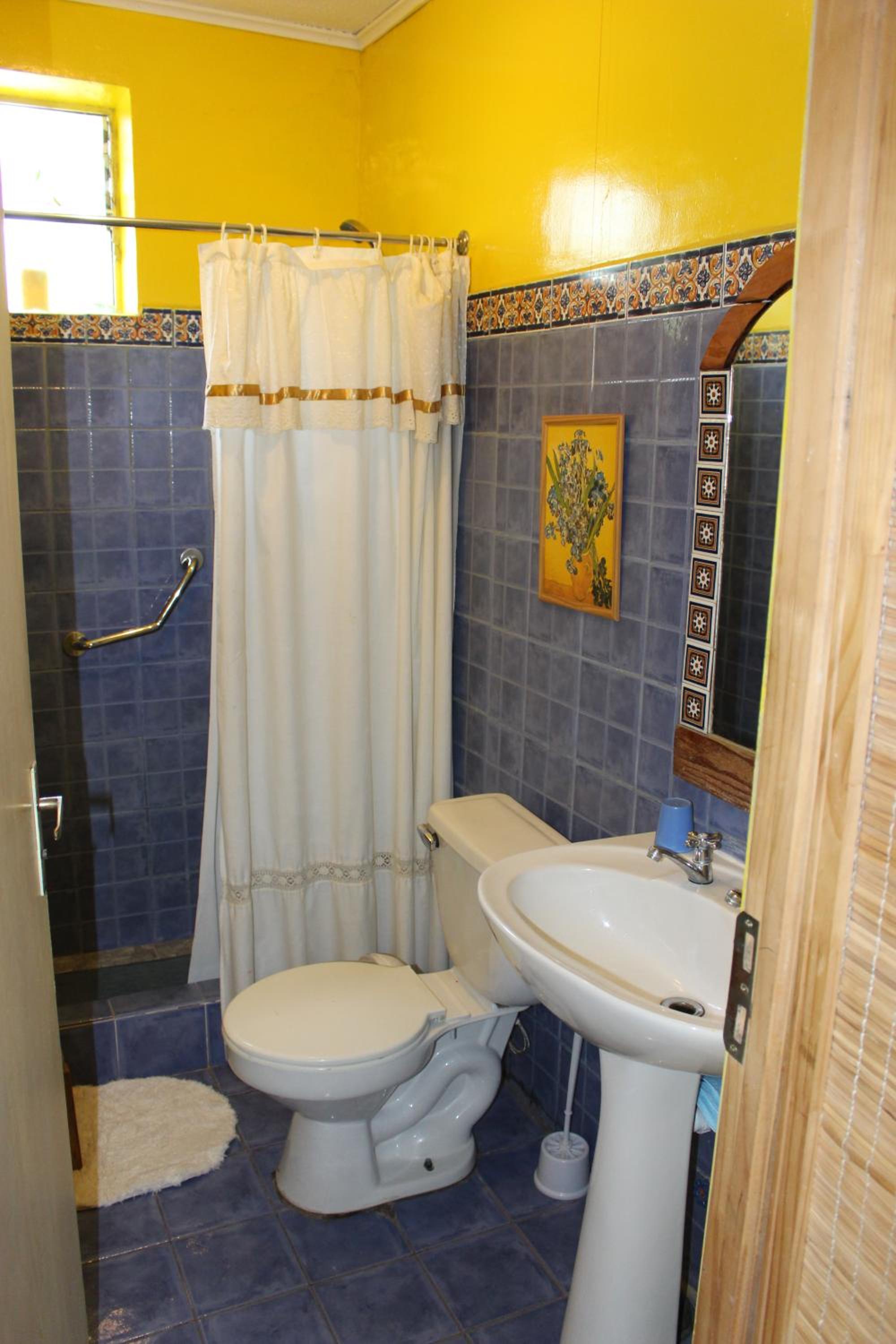Double or Twin Room photo 3