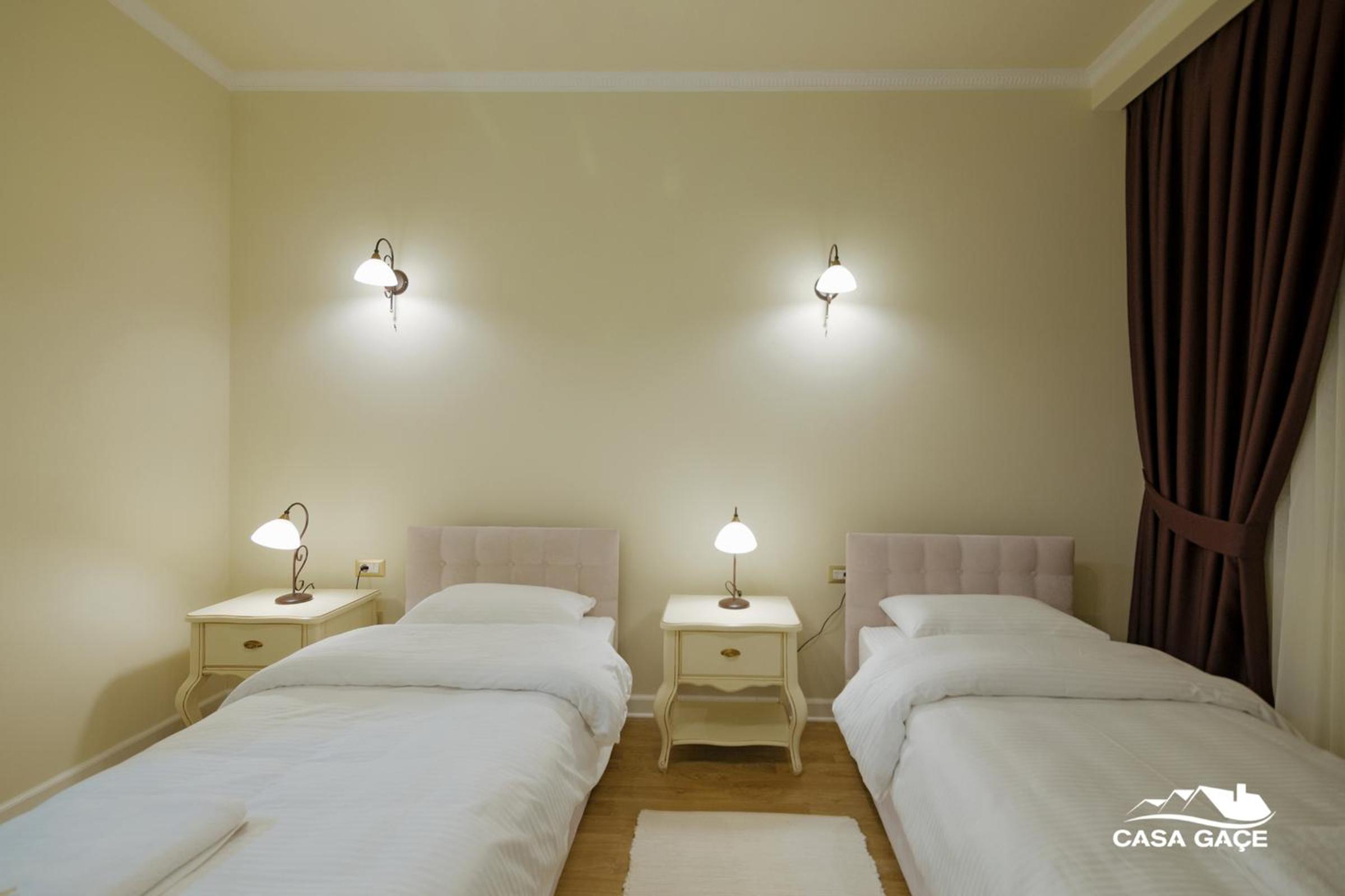 Twin Room with City View photo 3