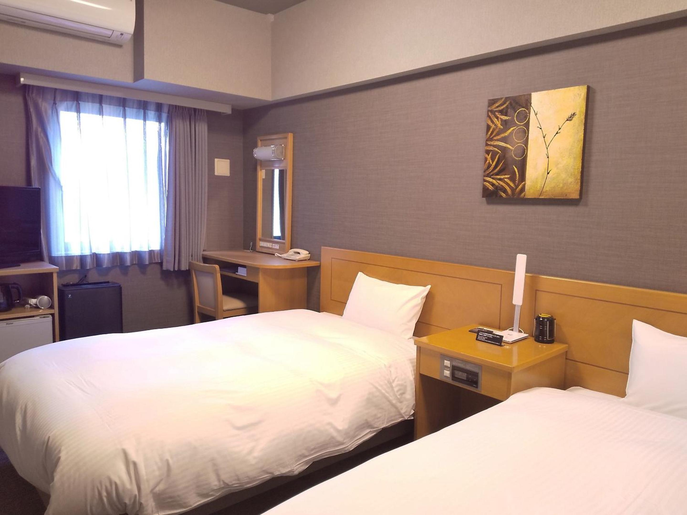 Twin Room - Smoking - Heated Tobacco Only - Photo 8