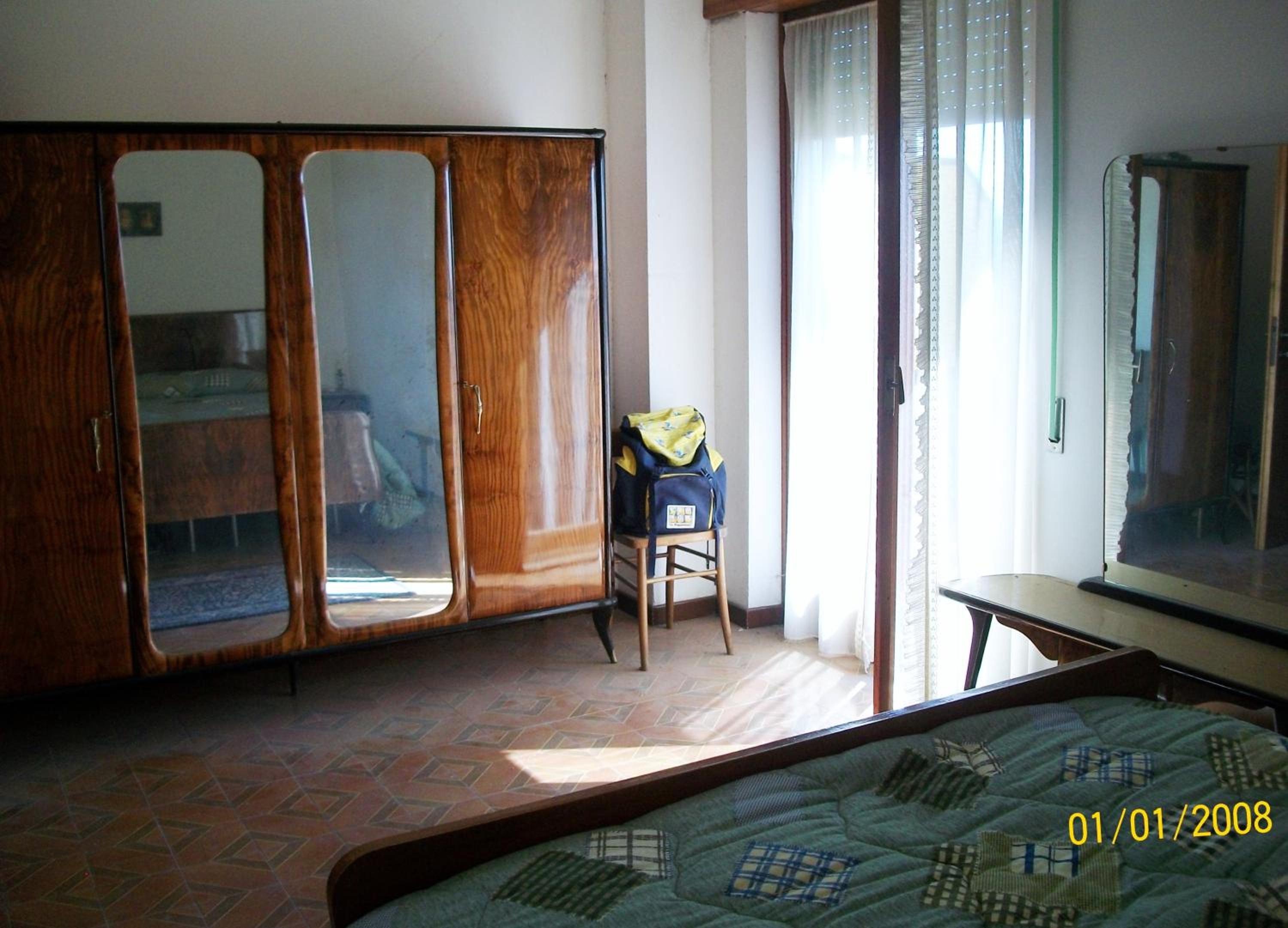 Three-Bedroom Apartment - Photo 18