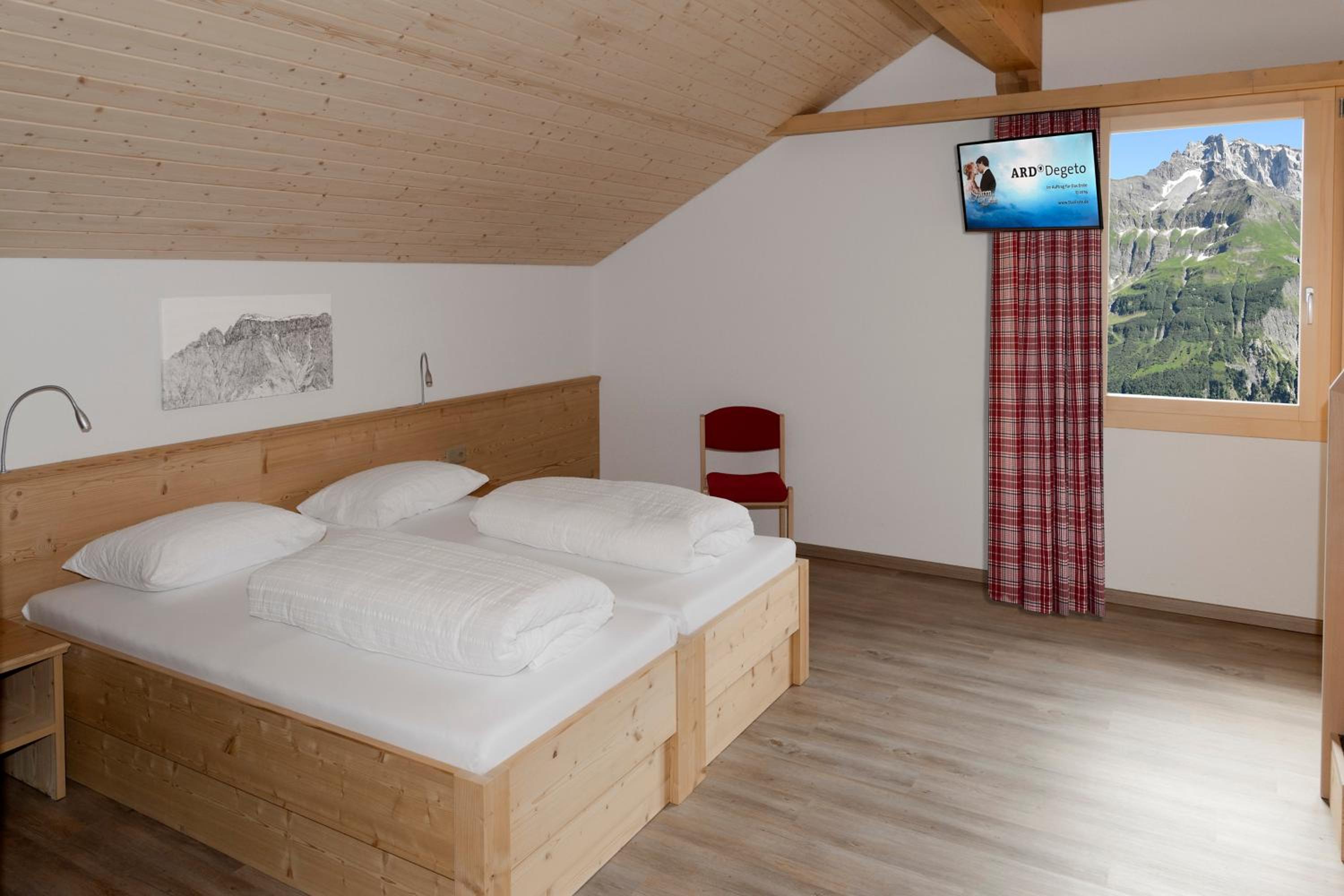 Quadruple Room - Photo 3