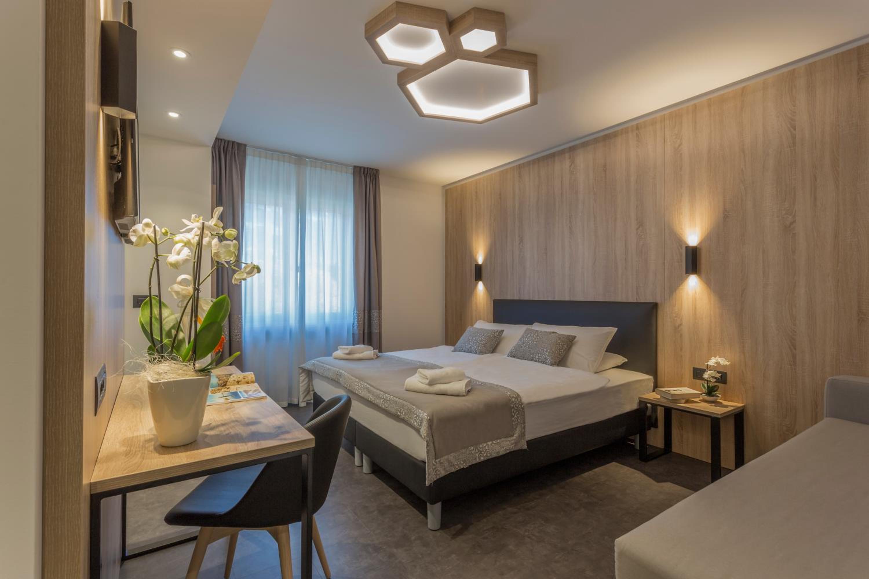 Single Room photo 1