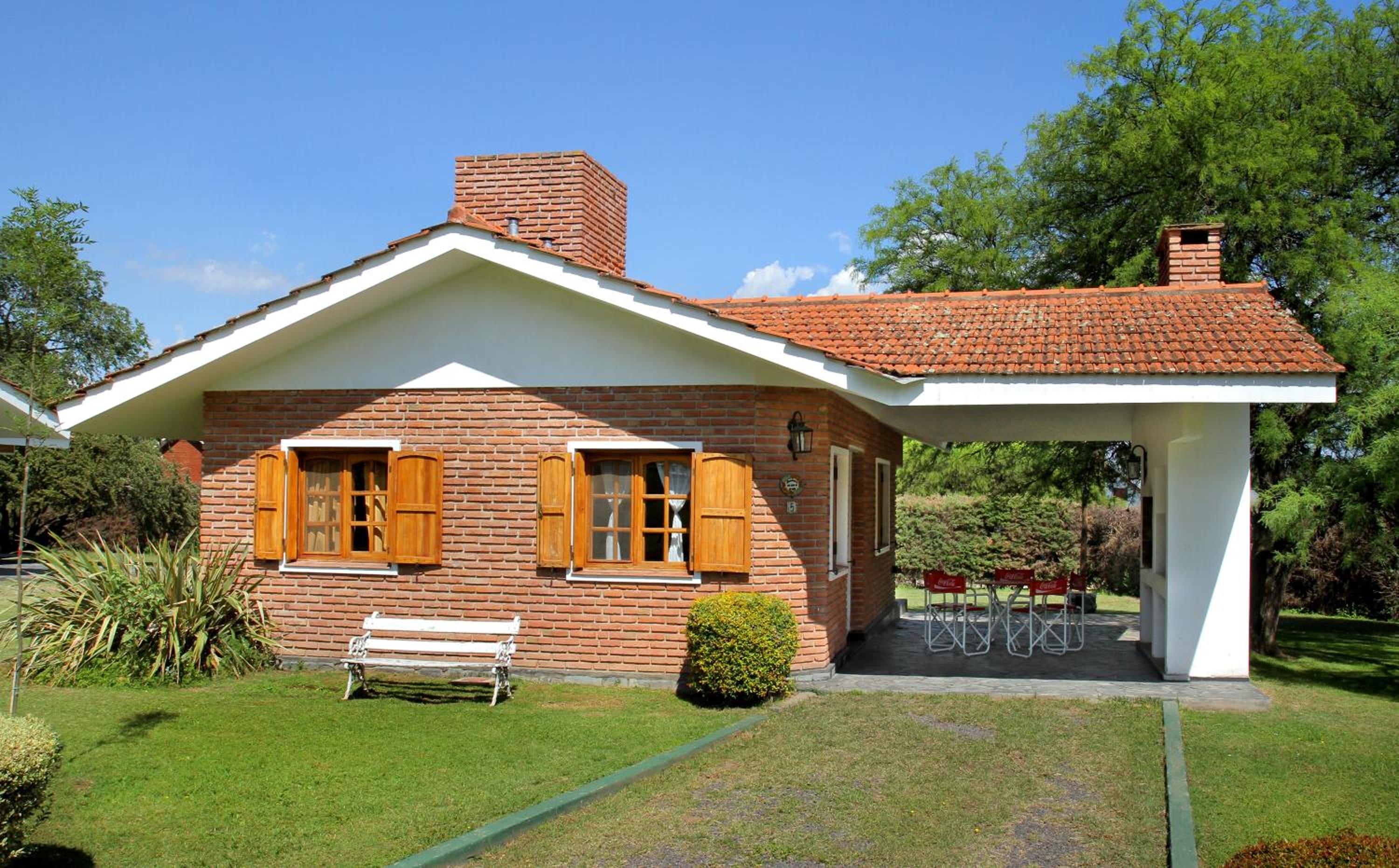 Two-Bedroom Bungalow photo 2
