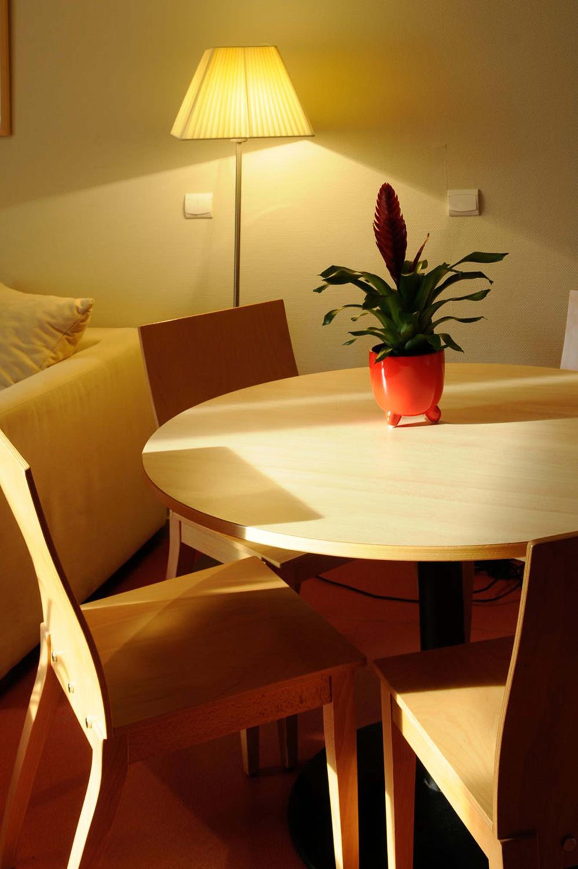 One-Bedroom Apartment (4 Adults) - Photo 2