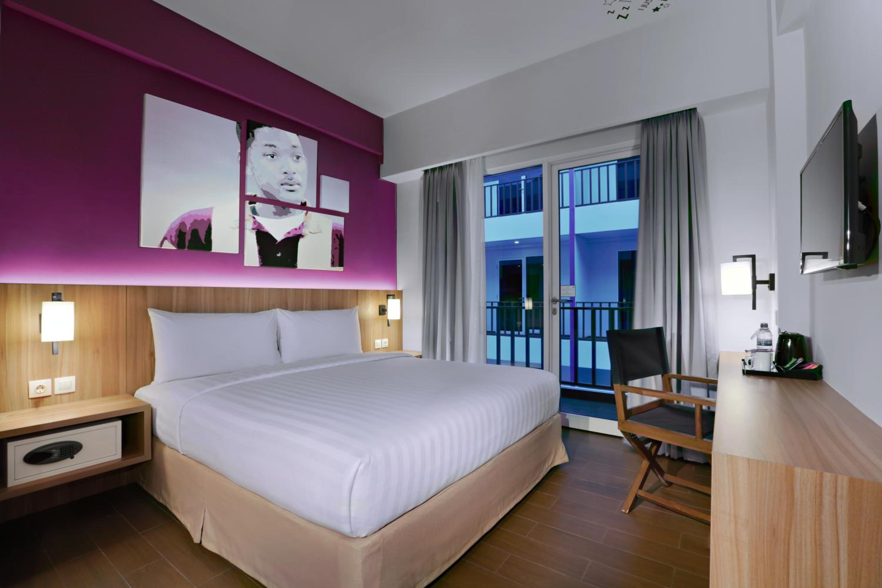 Superior Double Room with Balcony photo 2