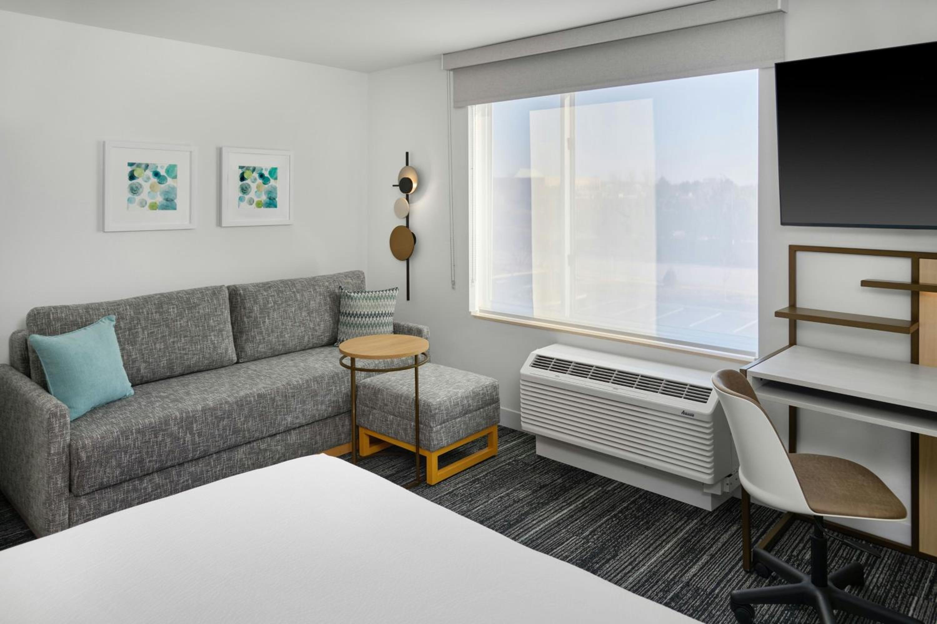 TownePlace Suites by Marriott Romeoville, Photo 6