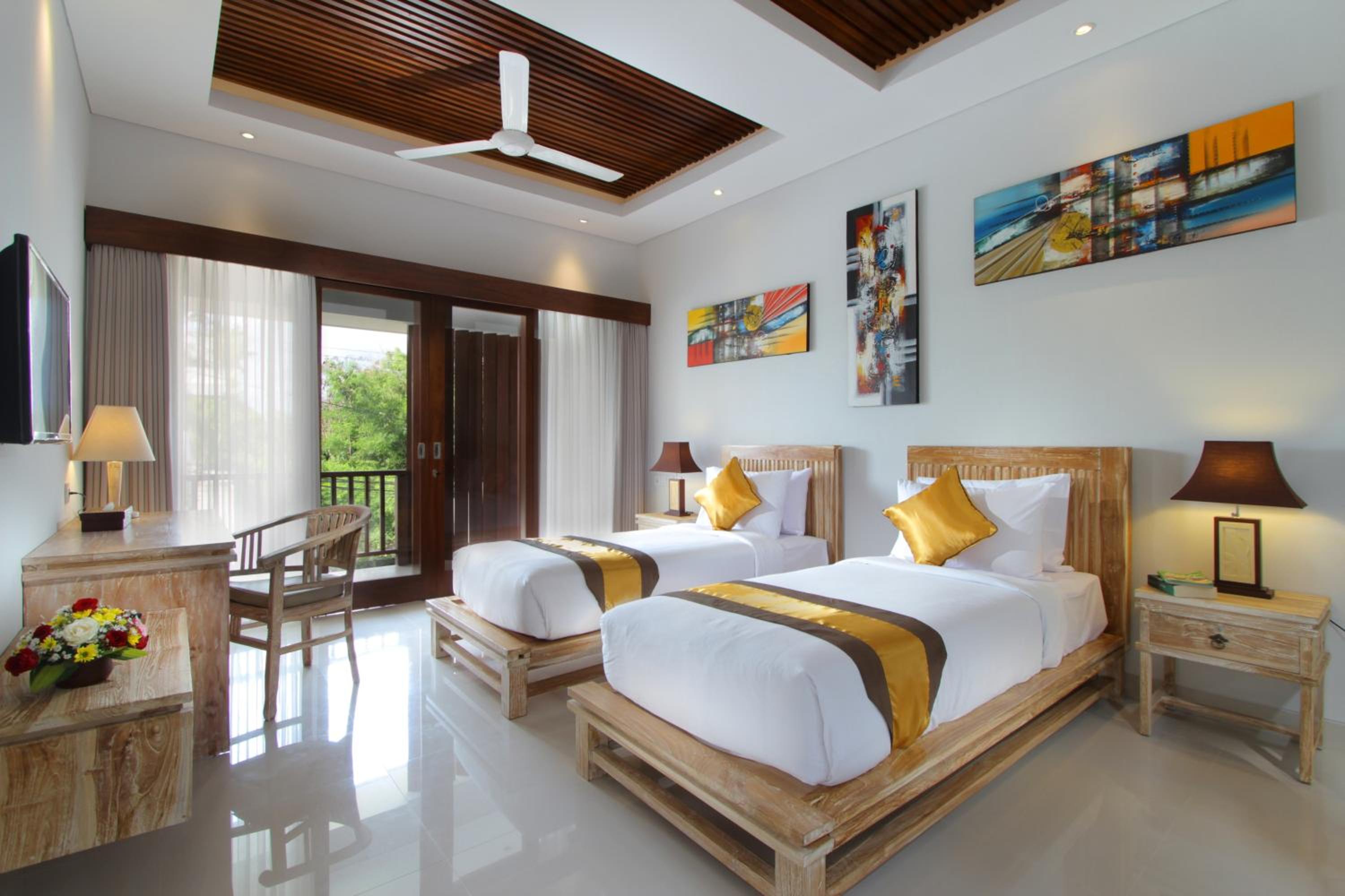 Two-Bedroom Villa - Photo 17