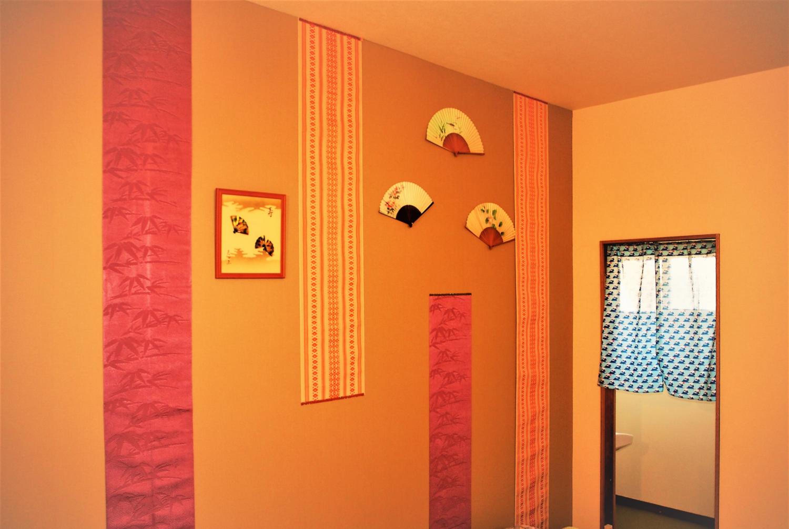 Standard Triple Room with Shared Bathroom photo 3