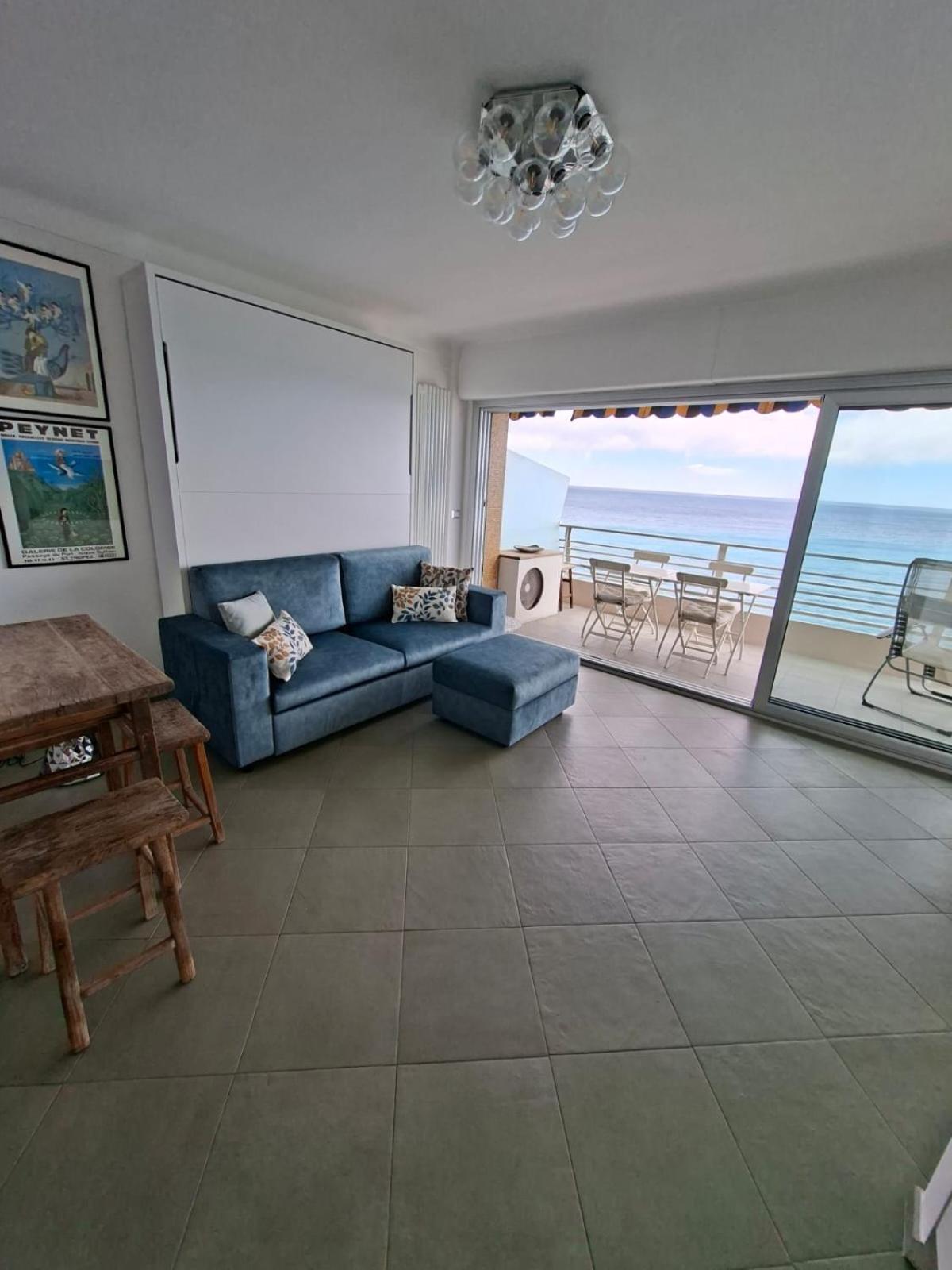 Studio Apartment with Sea View
