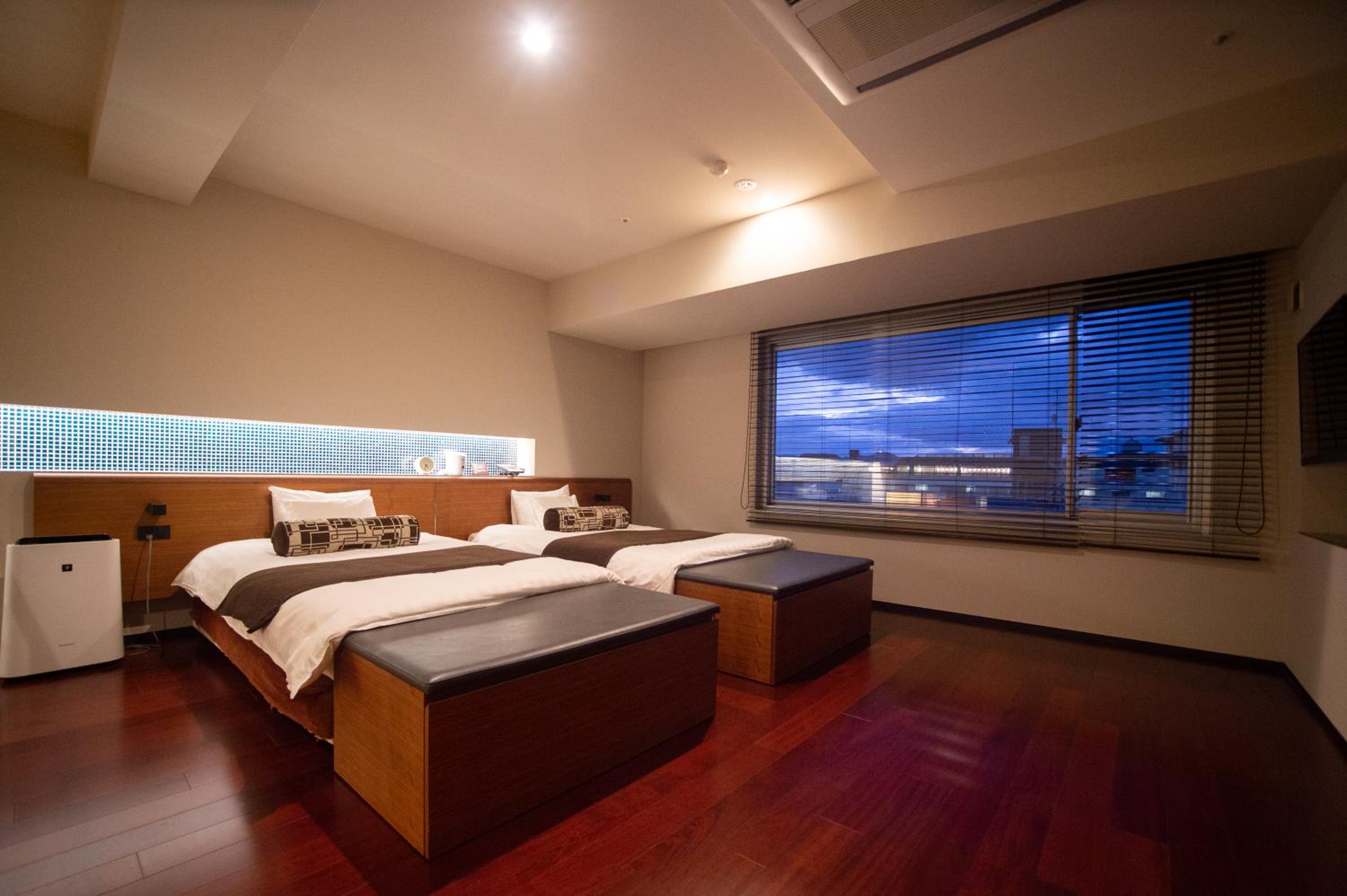 Suite with Japanese-Western Style Room with Hot Spring Bath - High-Floor - Photo 6