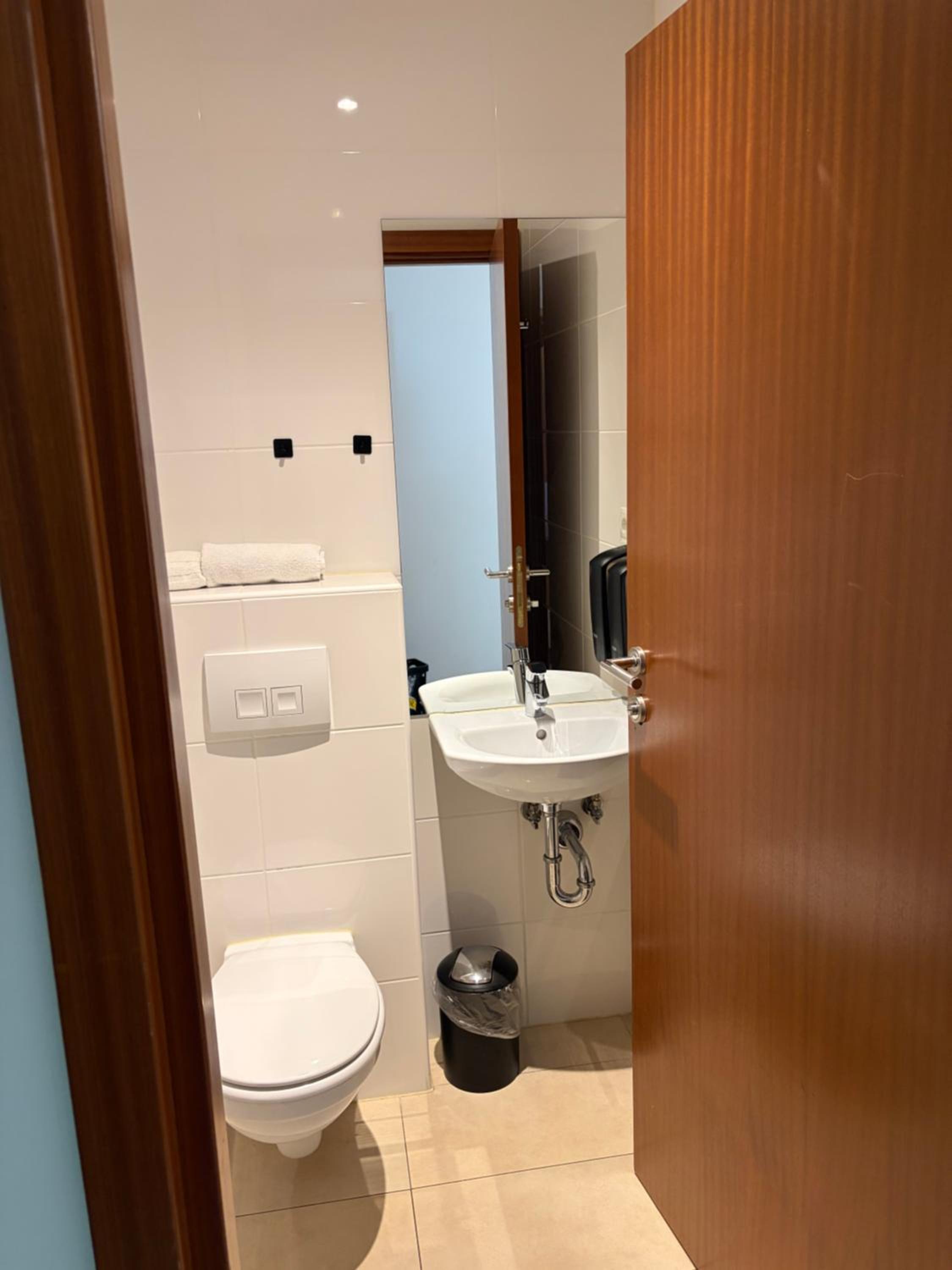 Deluxe Junior Suite photo 2