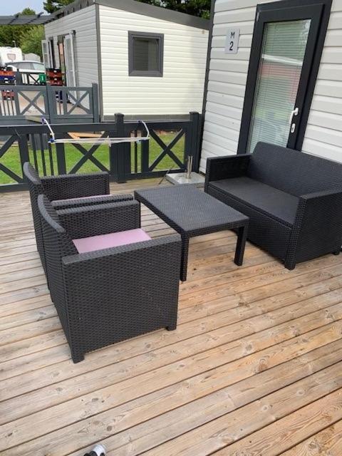 Mobile Home photo 2