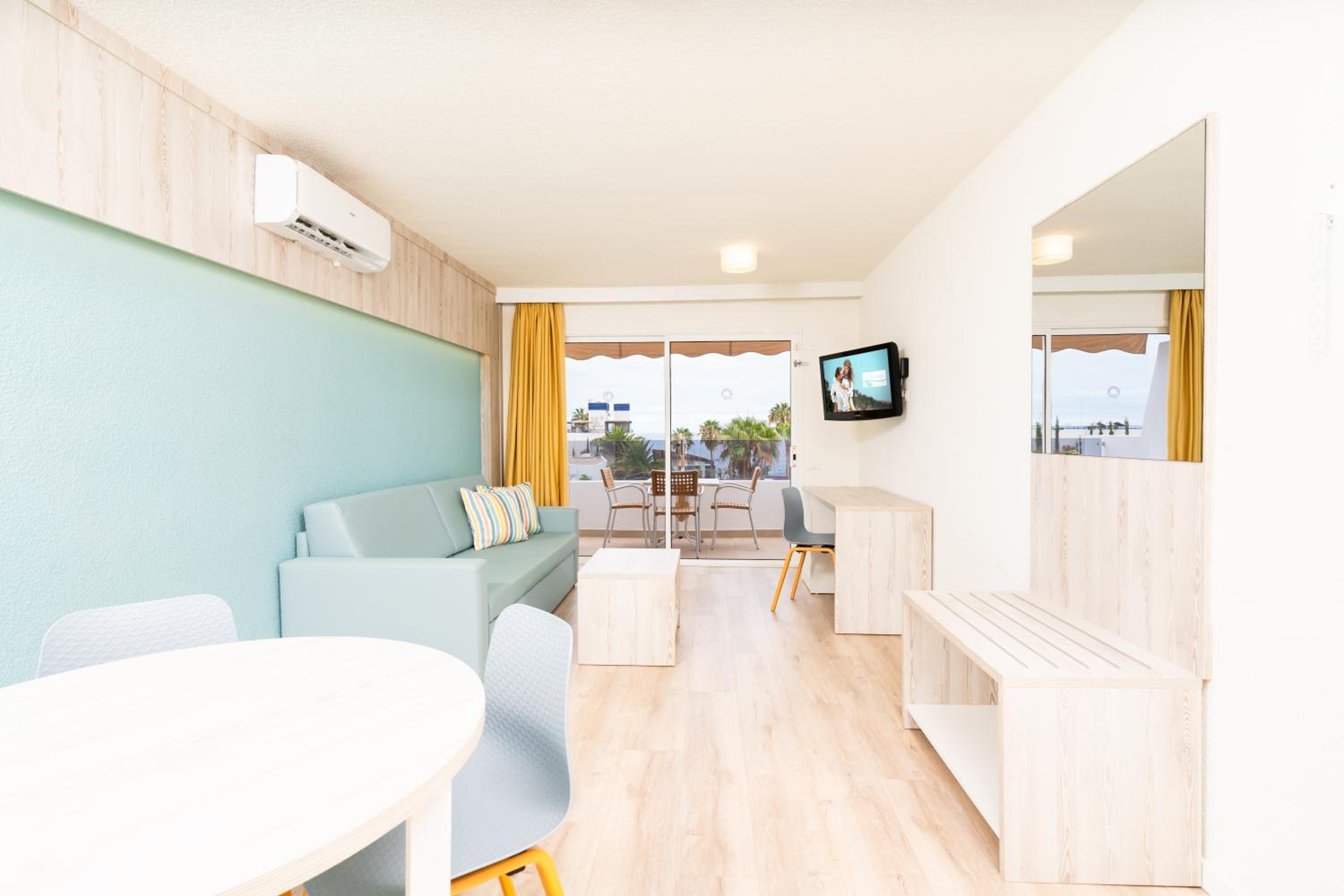 Apartment with Sea View