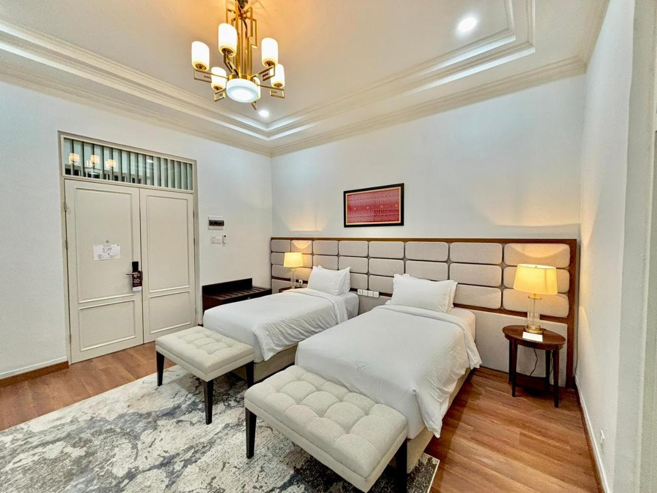 Twin Room - Photo 3