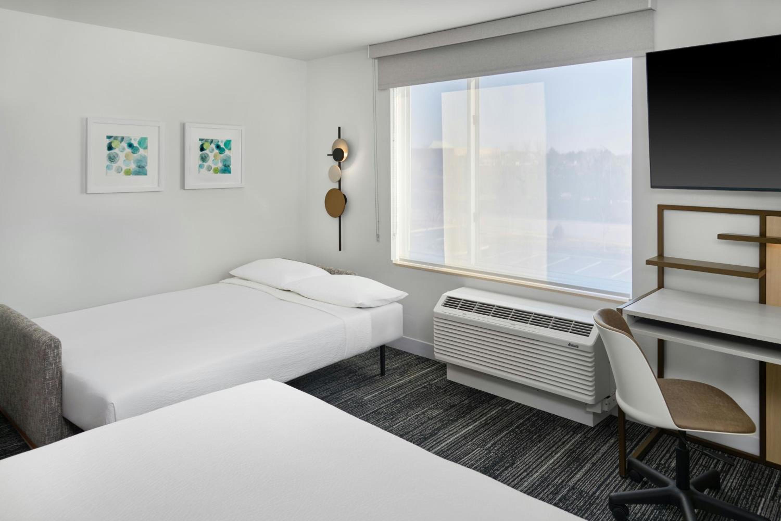 King Studio Suite with Sofa Bed - Hearing Accessible