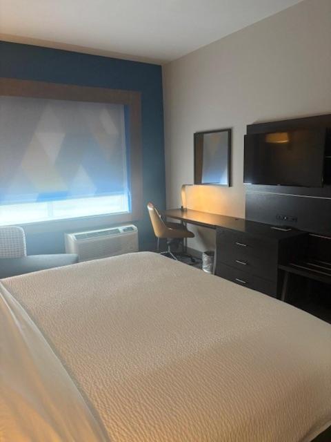 Standard Room photo 2