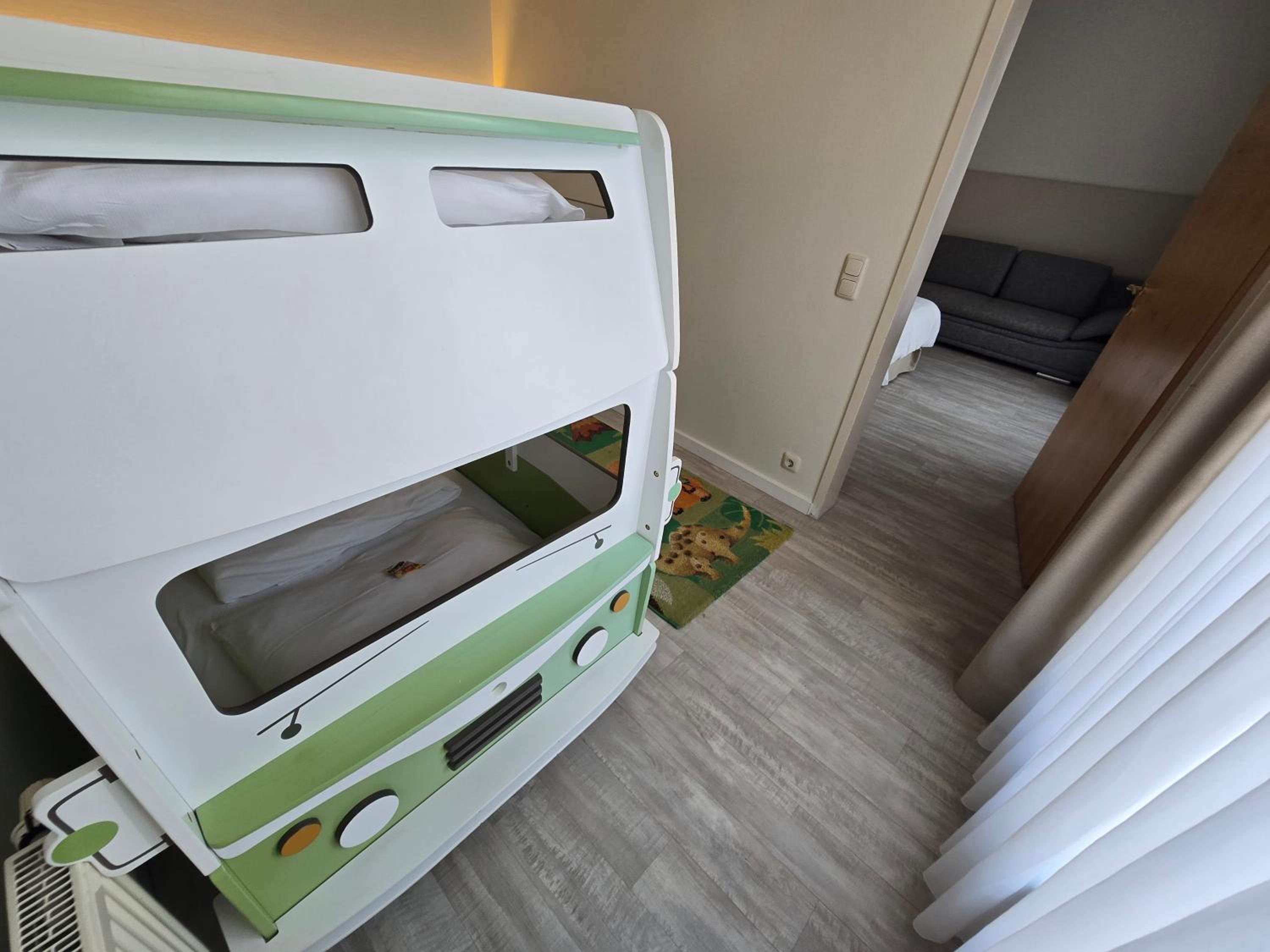 Family Suite photo 3