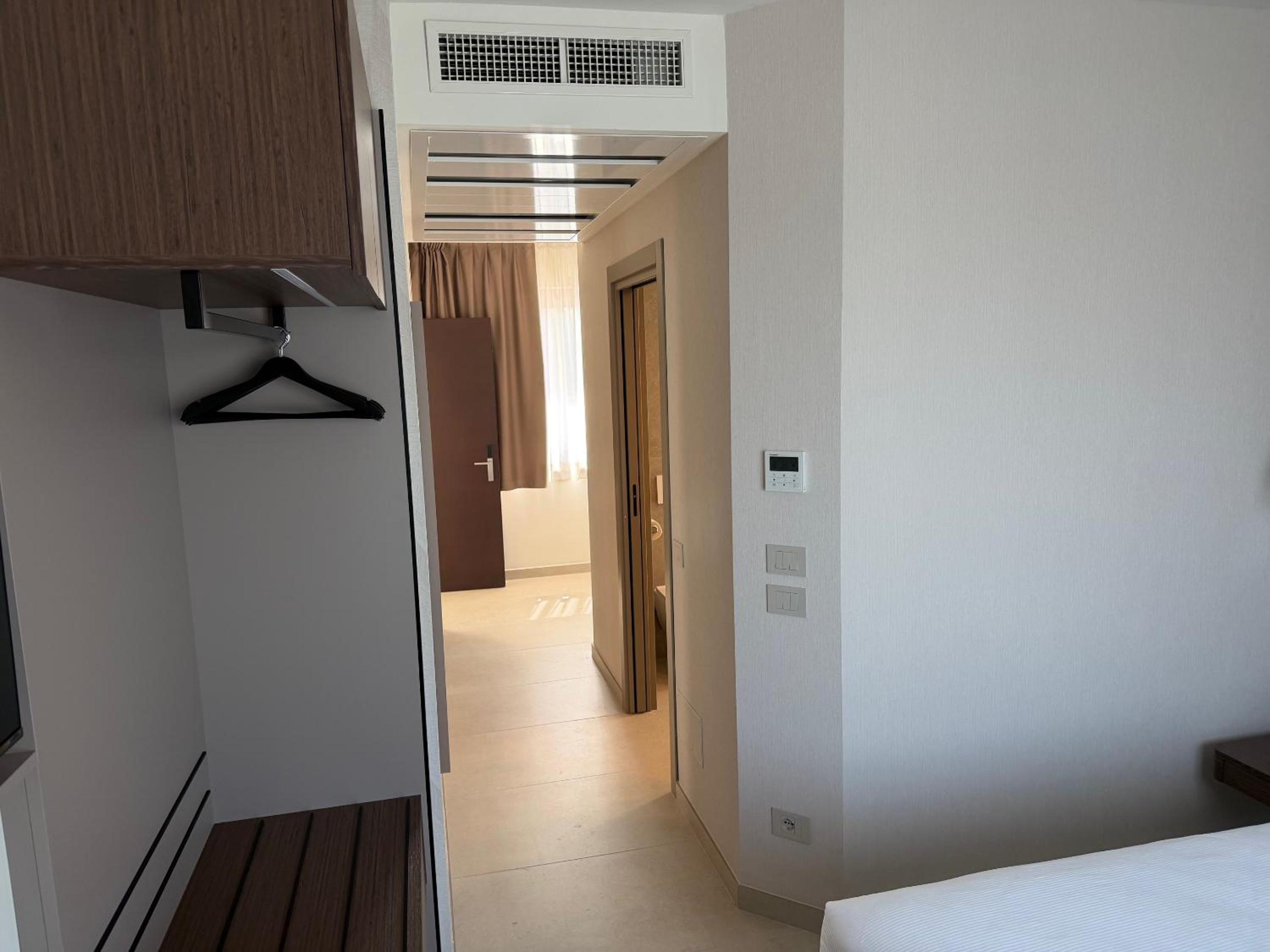New Style Triple Room photo 3