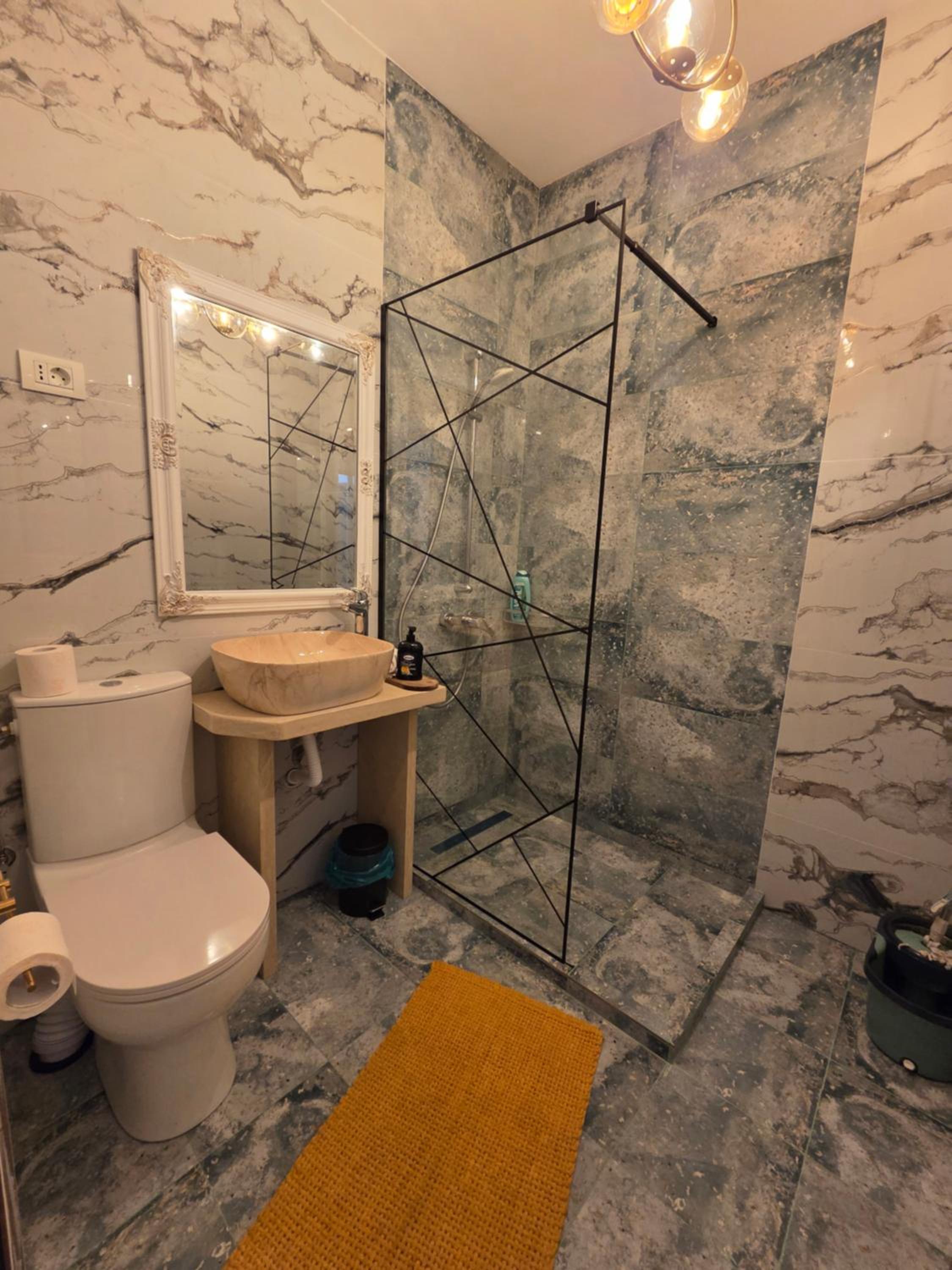 Two-Bedroom Apartment with City View photo 3