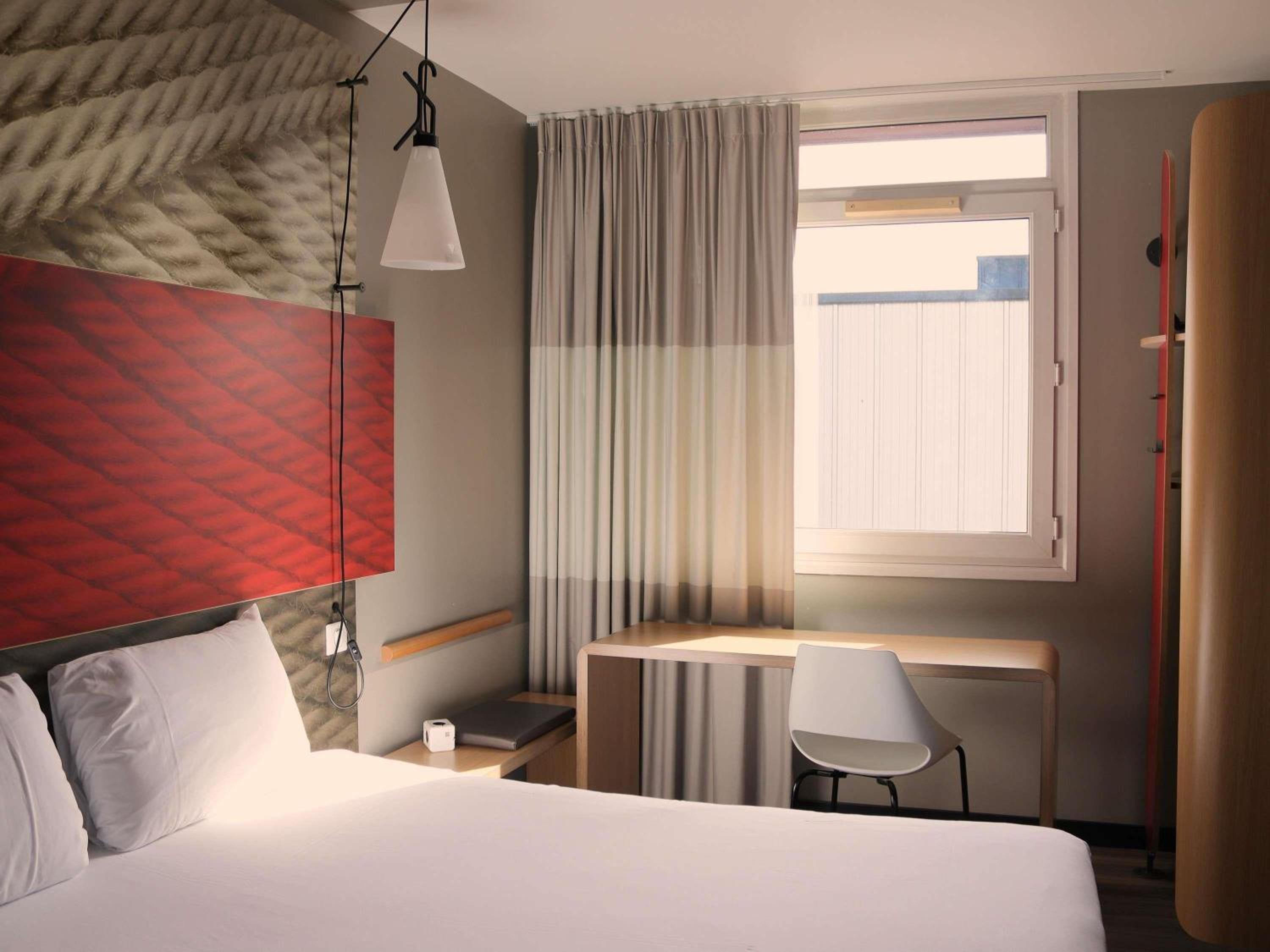 Standard Double Room - Disability Access - Photo 2