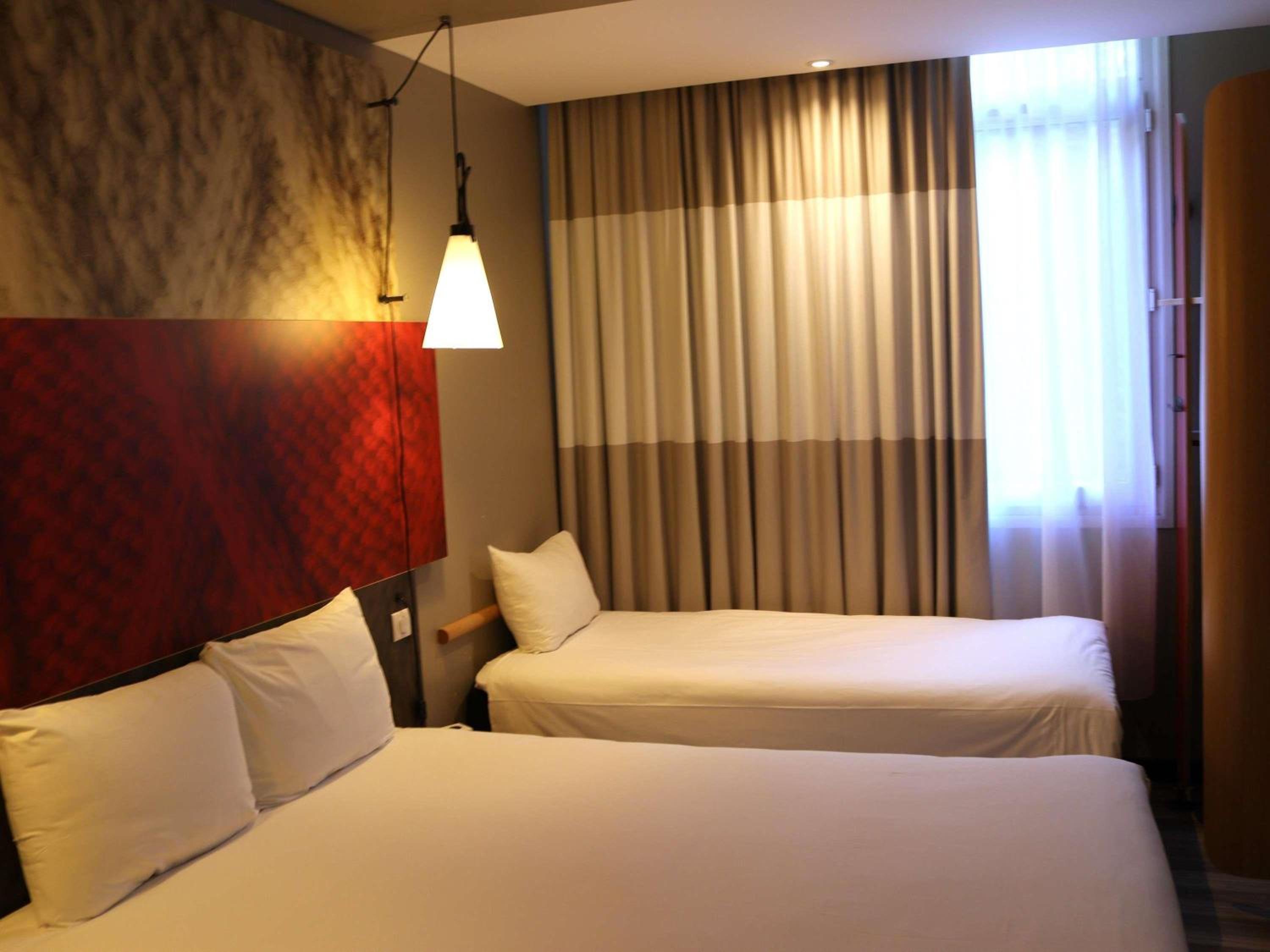 Standard Triple Room with Double Bed and Single Bed - Photo 2