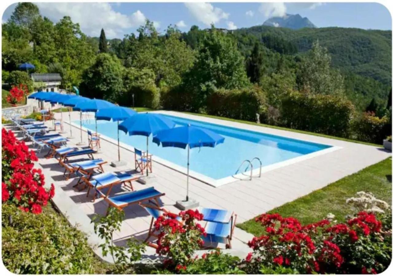 Villa with Private Pool photo 2