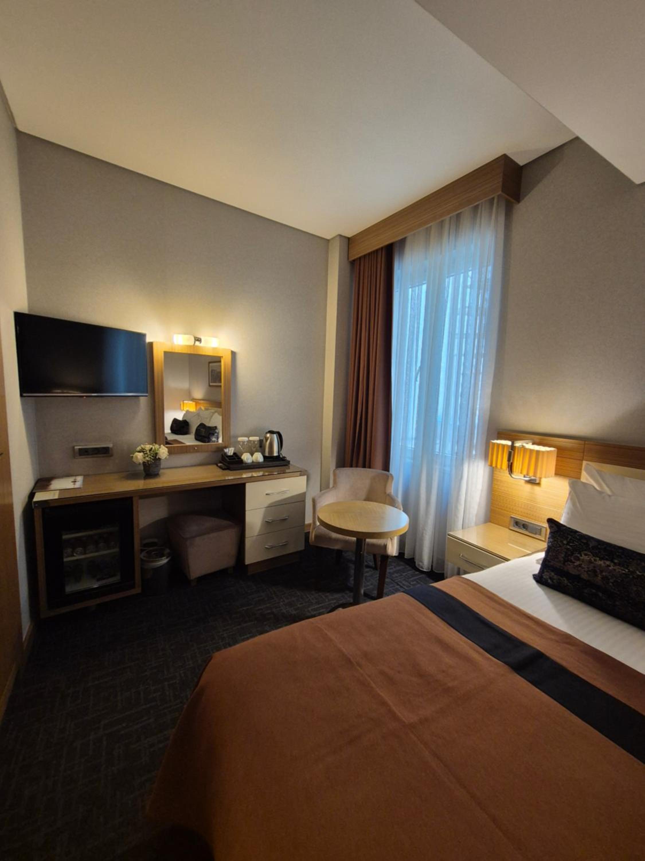 Economy Twin Room