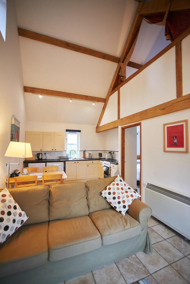 Two-Bedroom House photo 2
