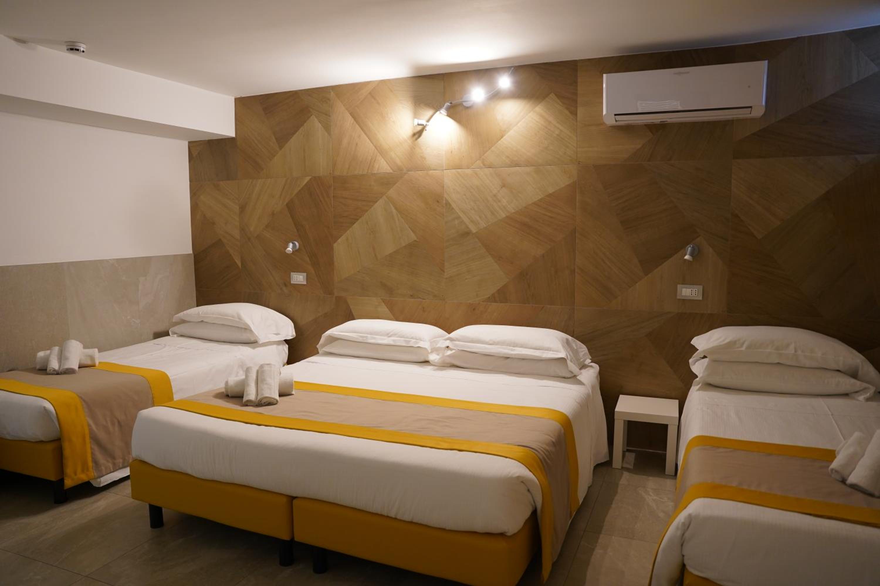 Quadruple Room photo 1