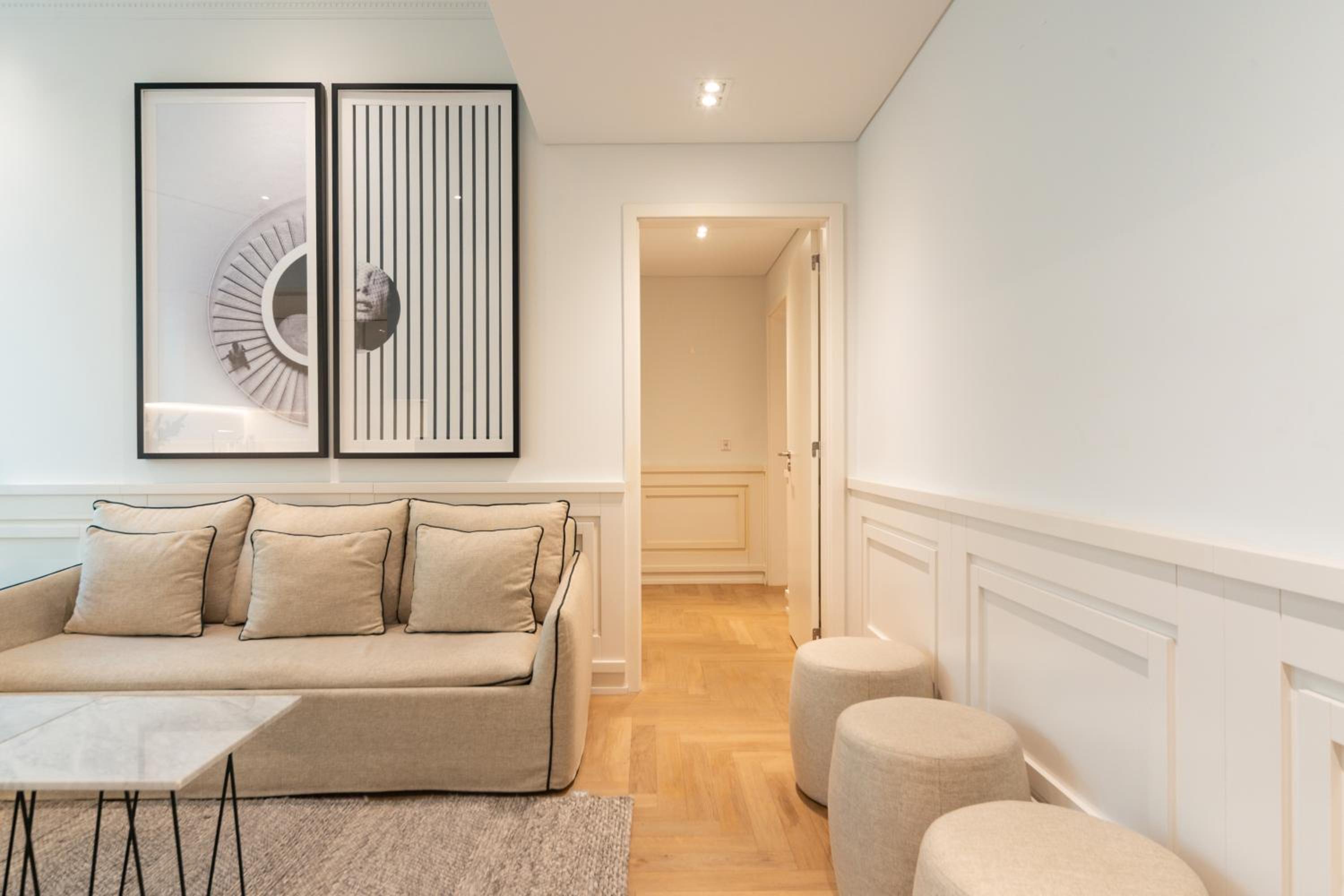 Apartment with Terrace photo 2