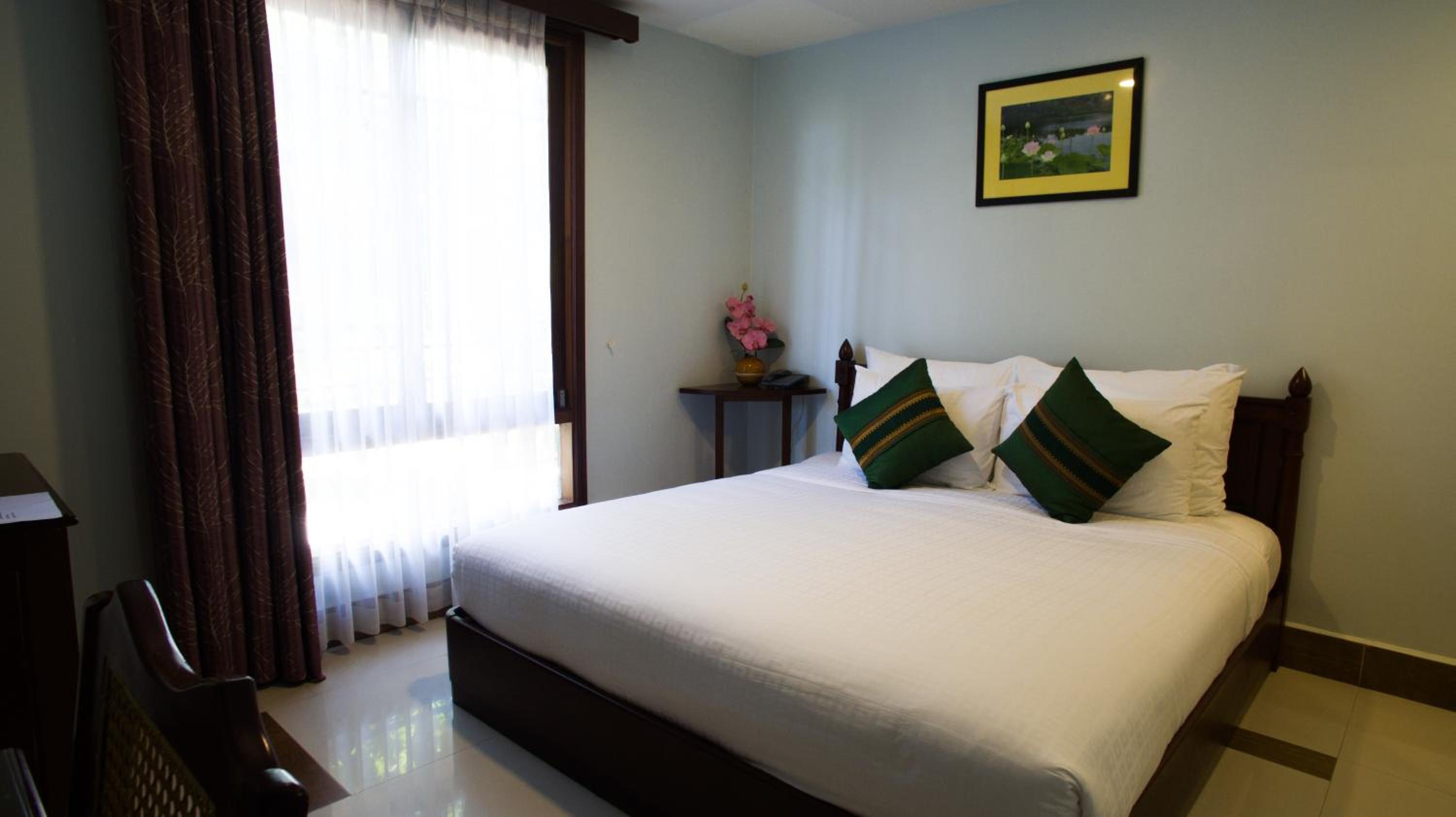 Deluxe Double Room with City View photo 1