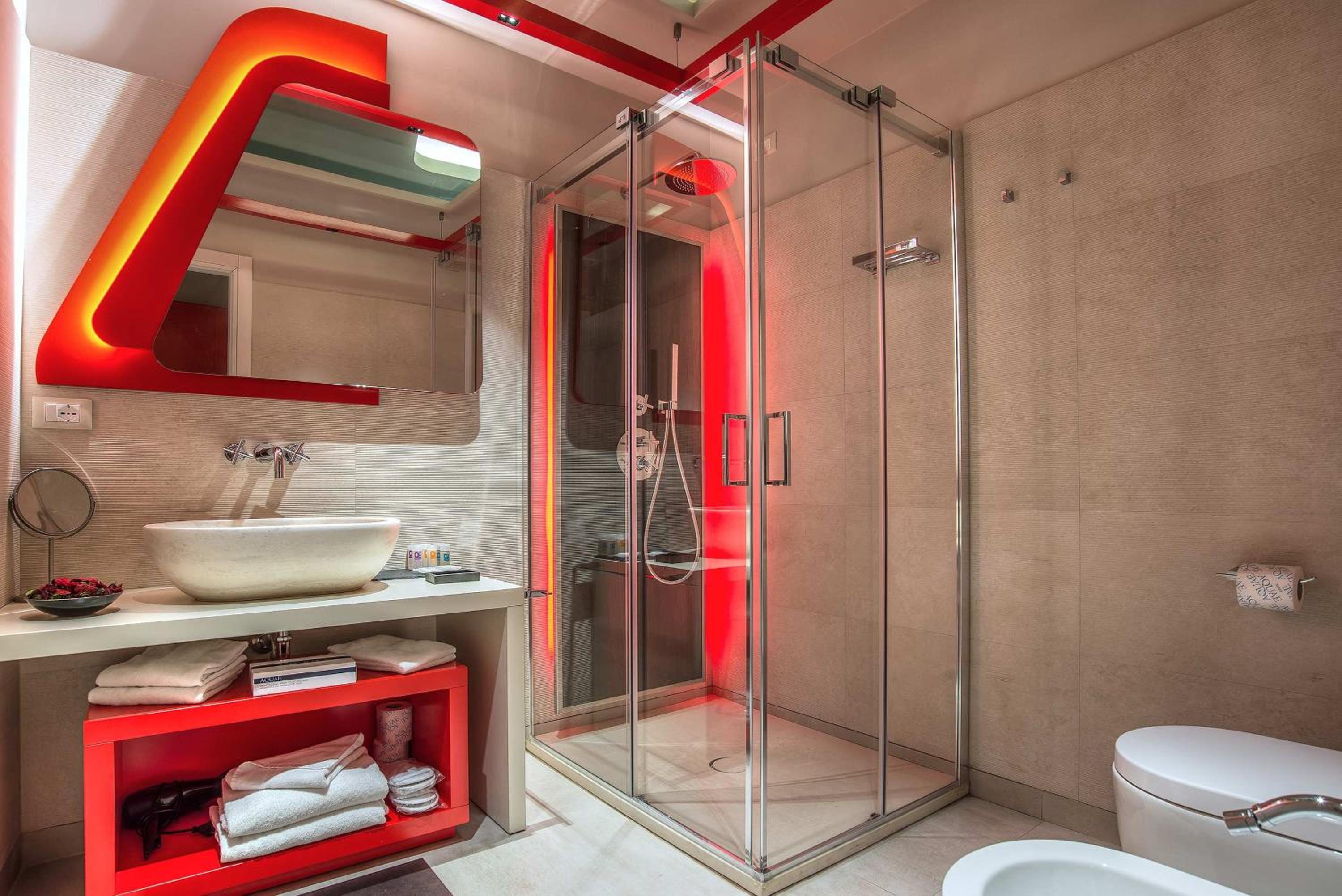 Deluxe Double or Twin Room photo 2