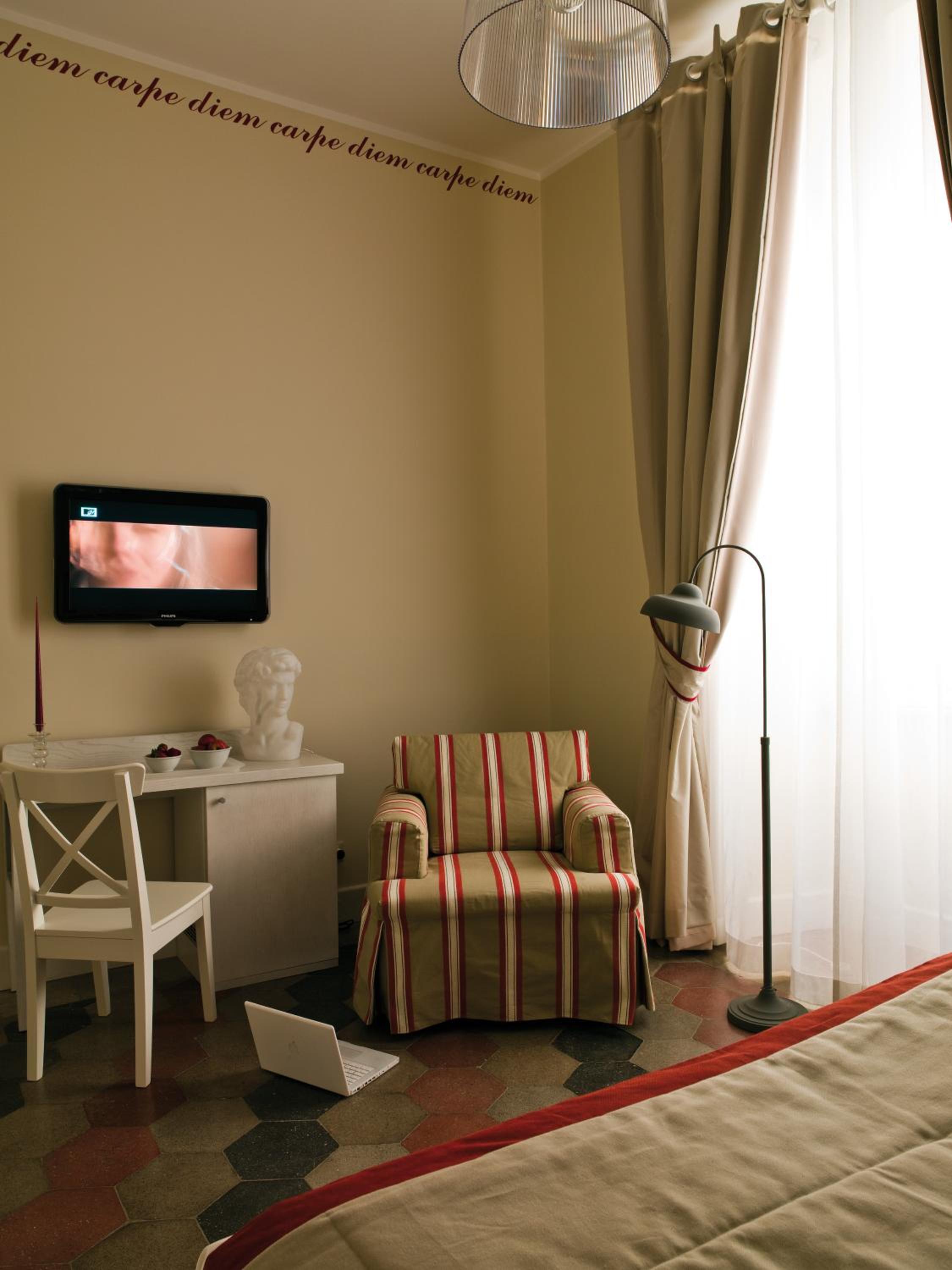 Double or Twin Room photo 3