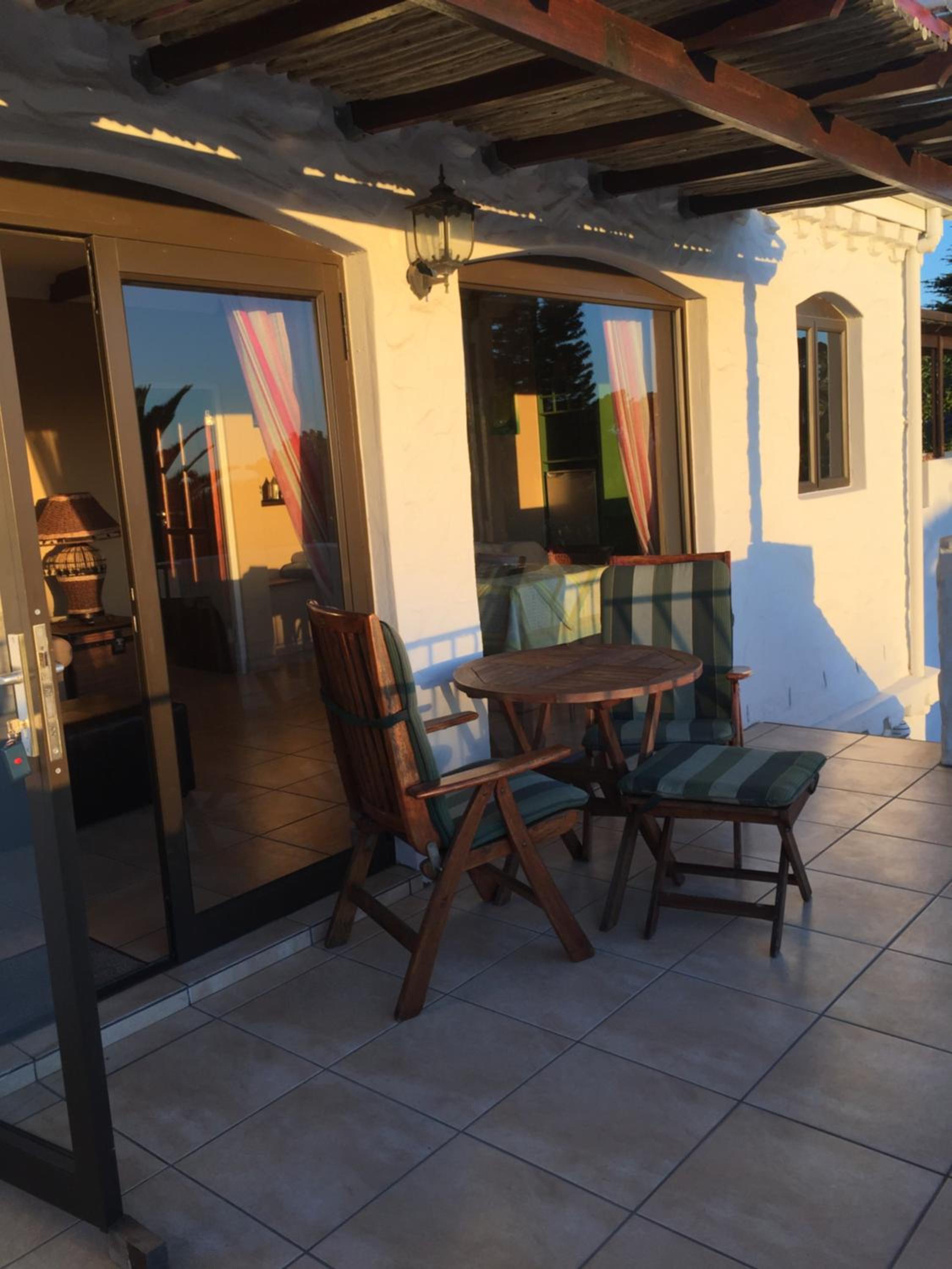 Apartment with Sea View photo 2