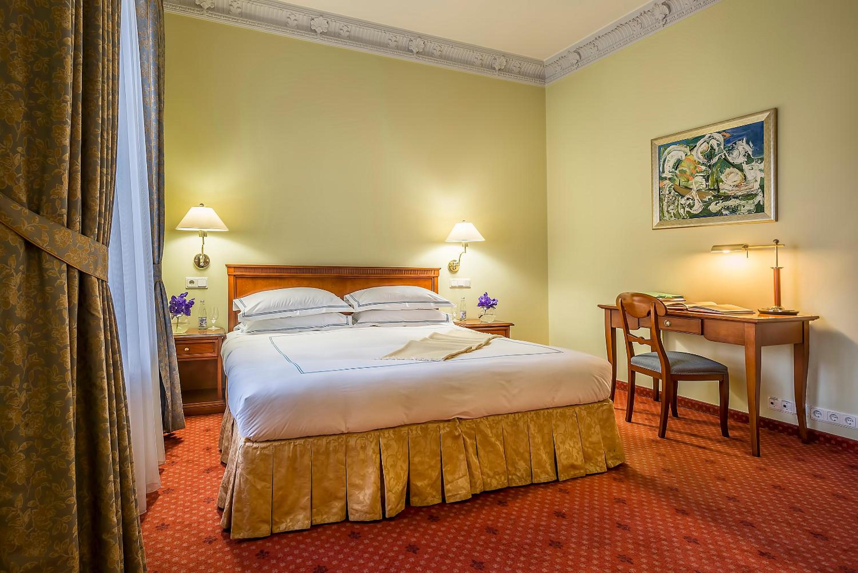Junior Suite - Photo 1