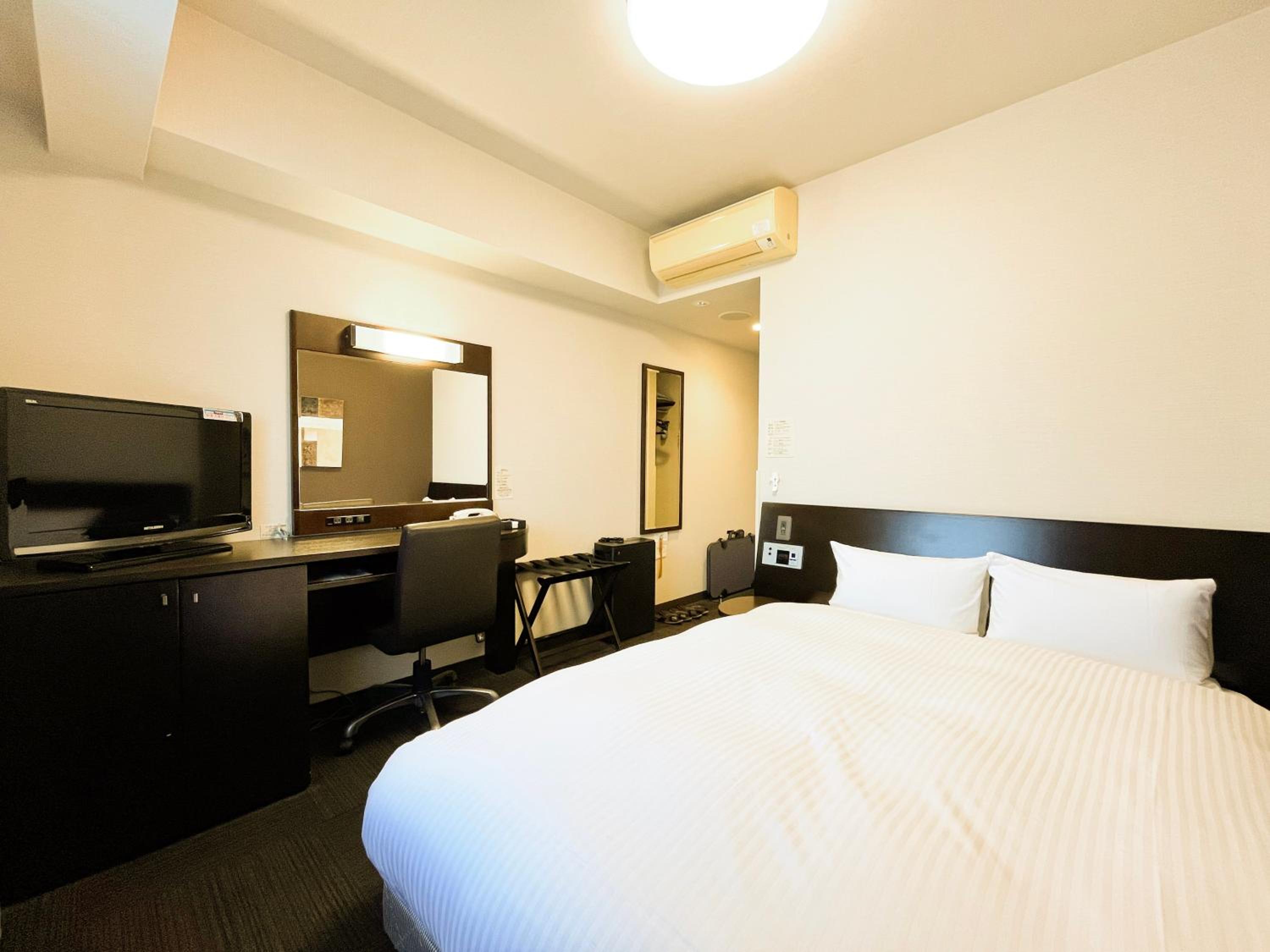 Comfort Double Room with Small Double Bed - Non-Smoking - Photo 9