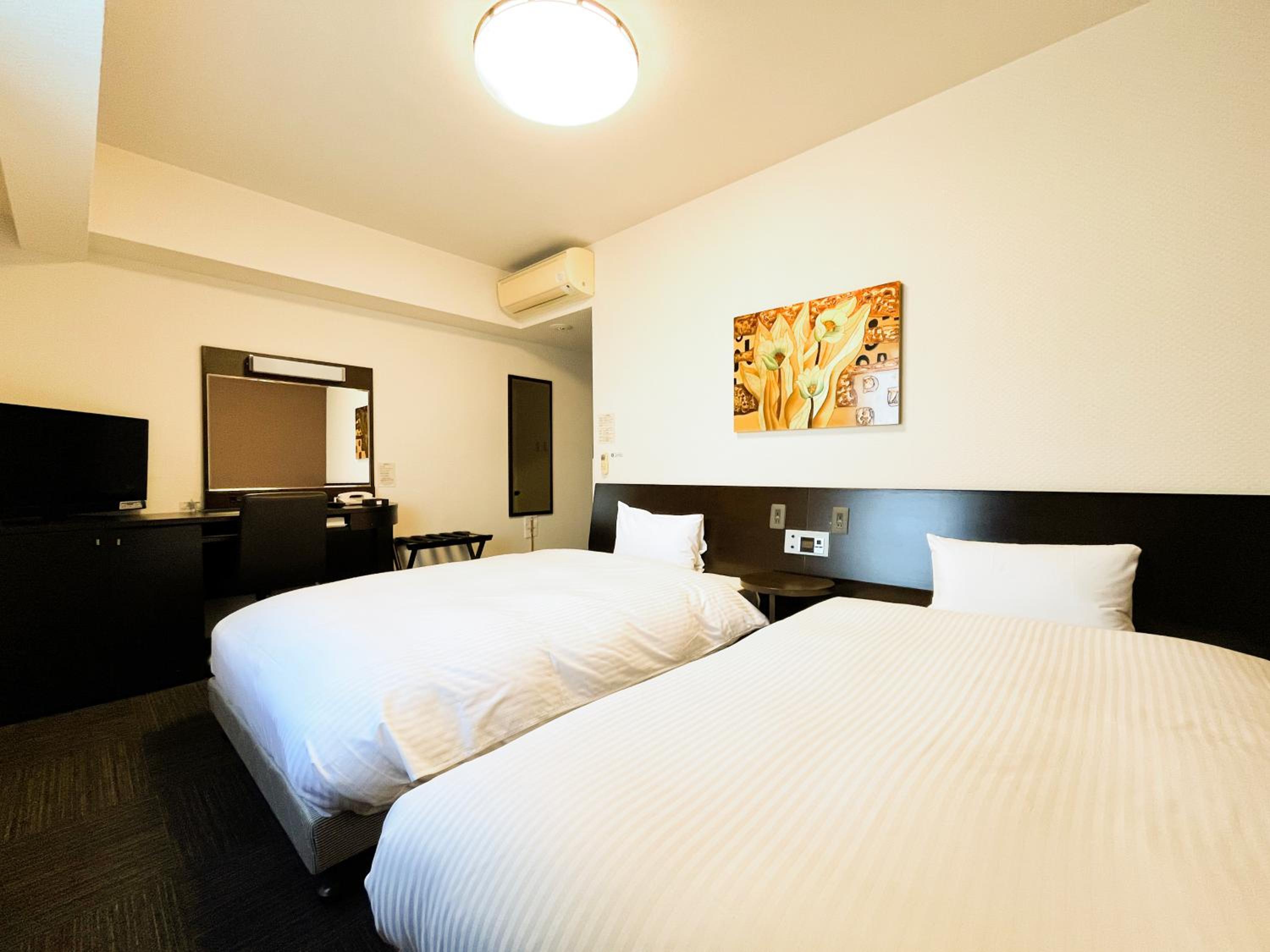 Comfort Twin Room - Non-Smoking - Photo 9