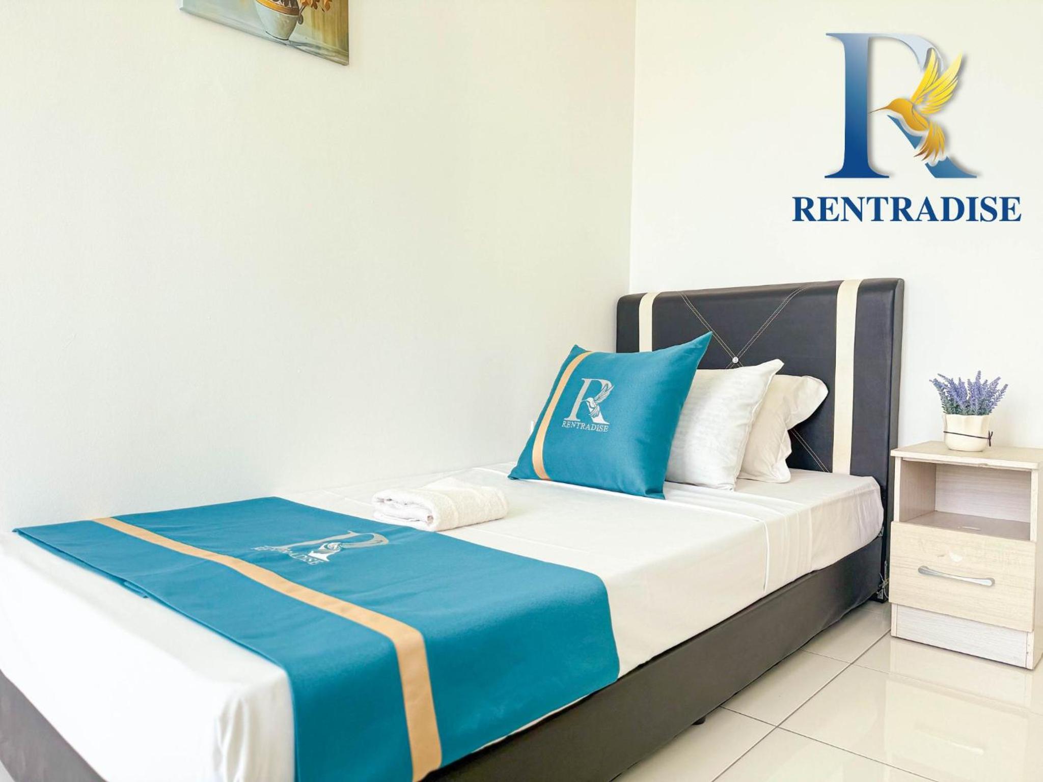 Three-Bedroom Apartment with Balcony