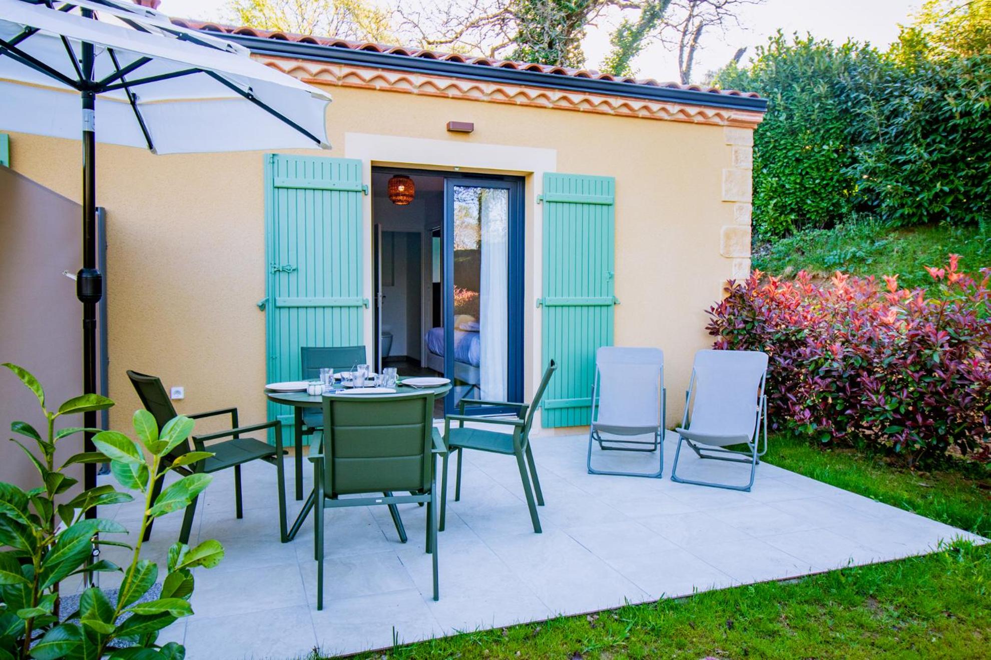 Studio with Terrace