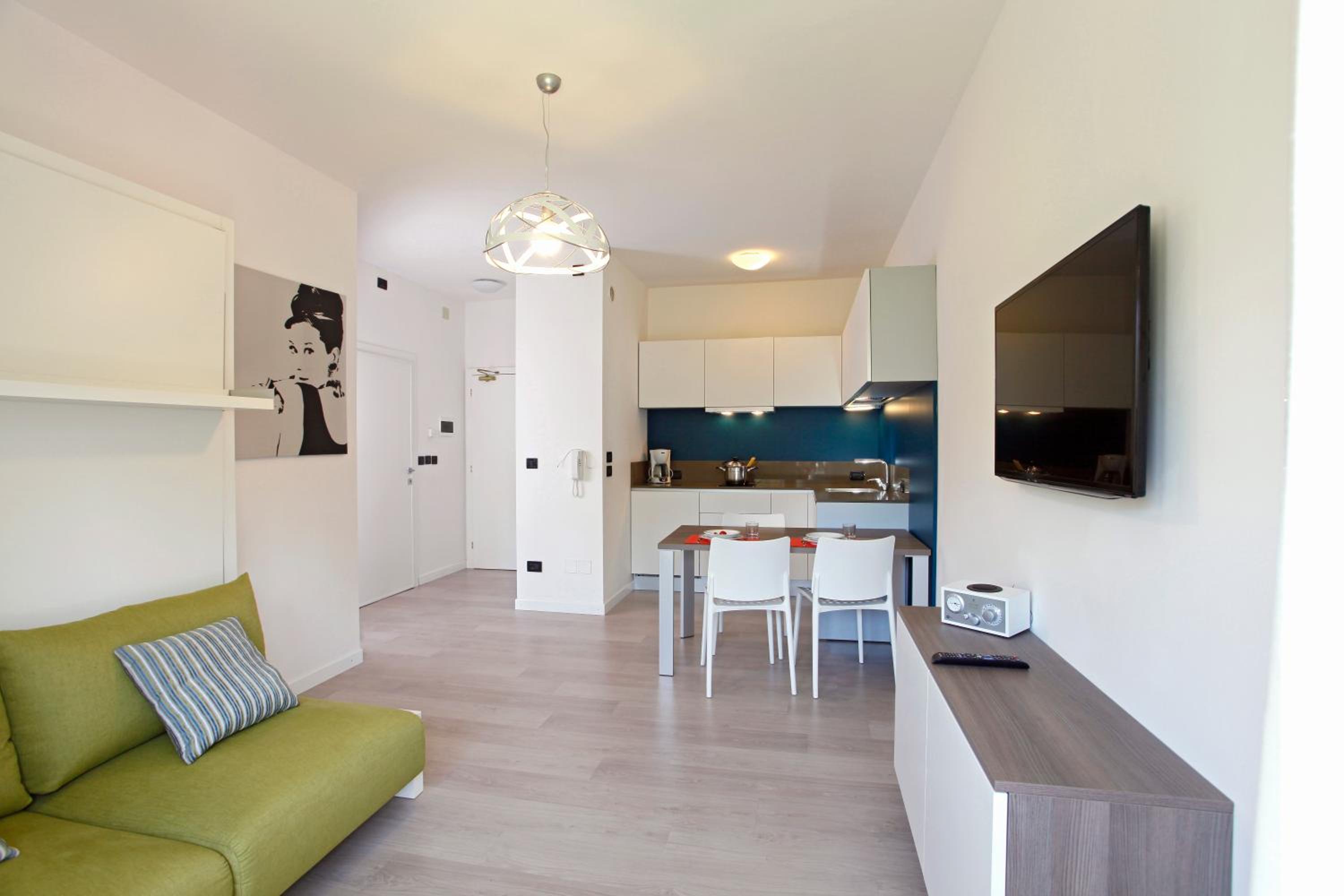 Superior One-Bedroom Apartment with Balcony photo 1