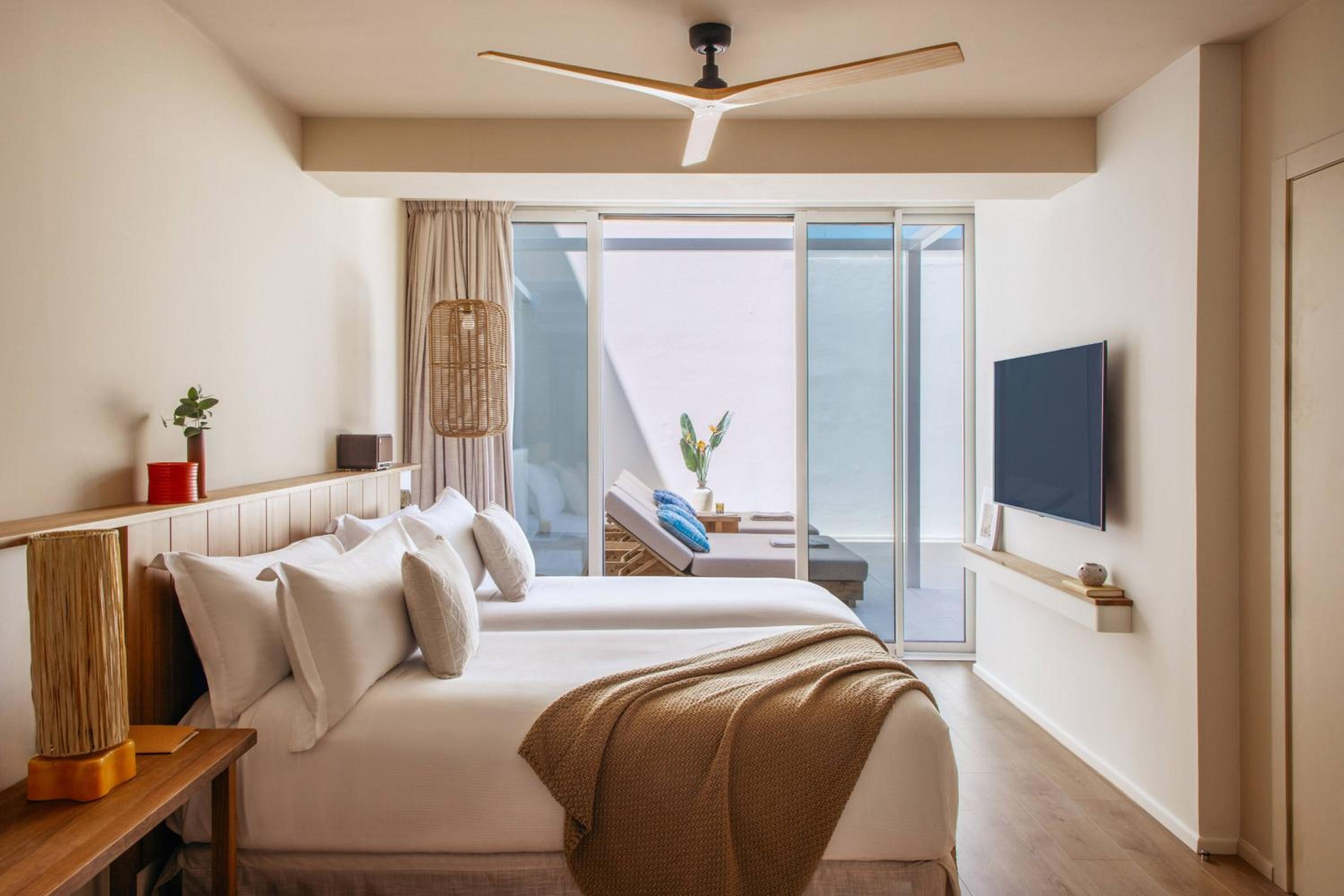 Beyond ME + Suite 2 Bedroom with Terrace