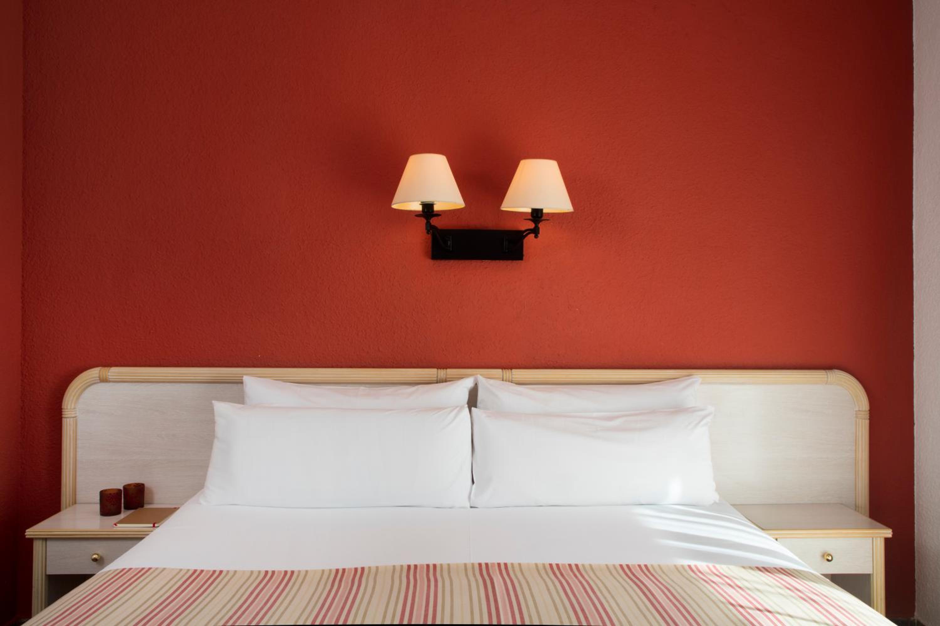 Twin Room - Photo 4