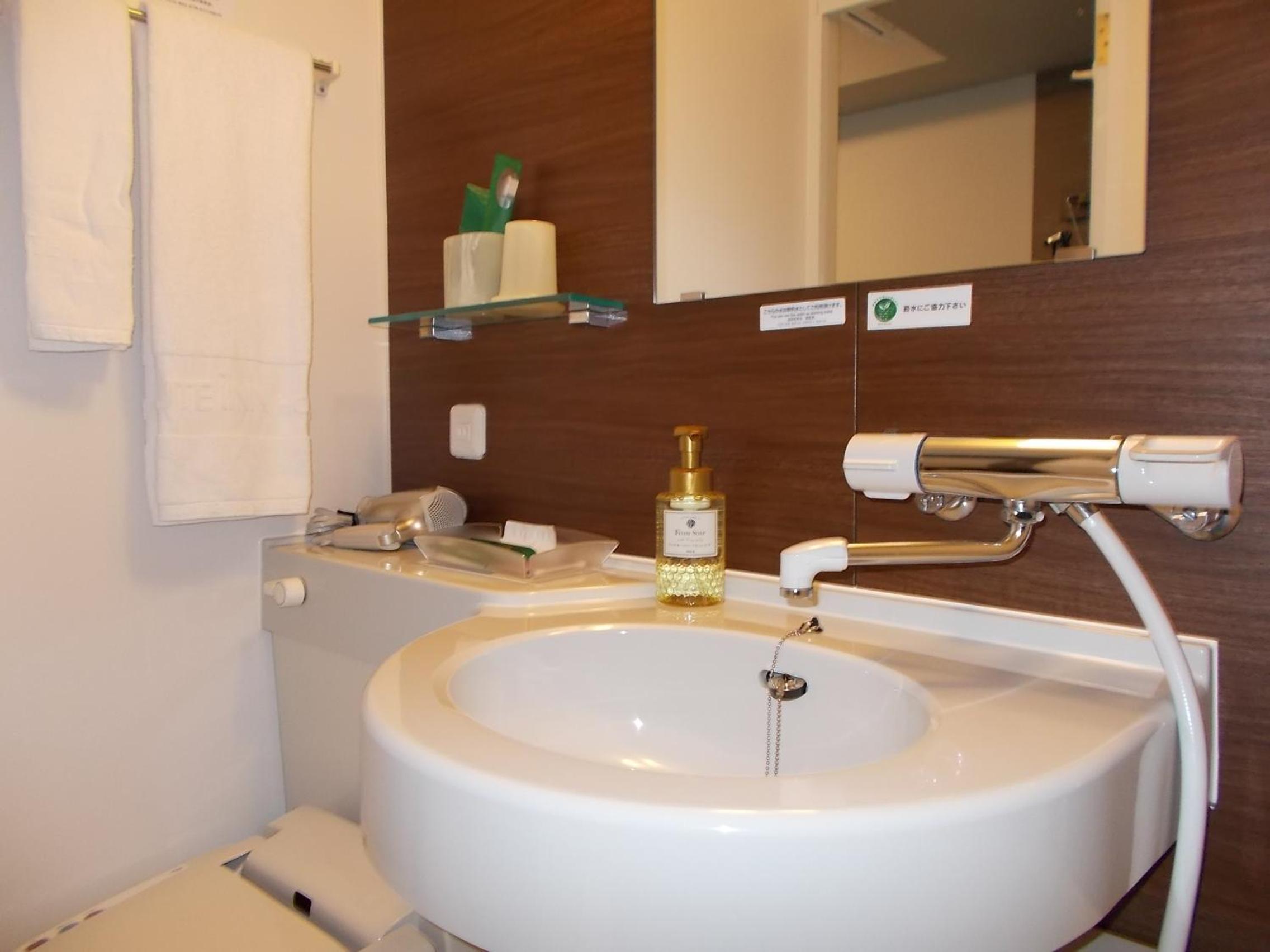 Comfort Double Room with Small Double Bed - Non-Smoking - Photo 4