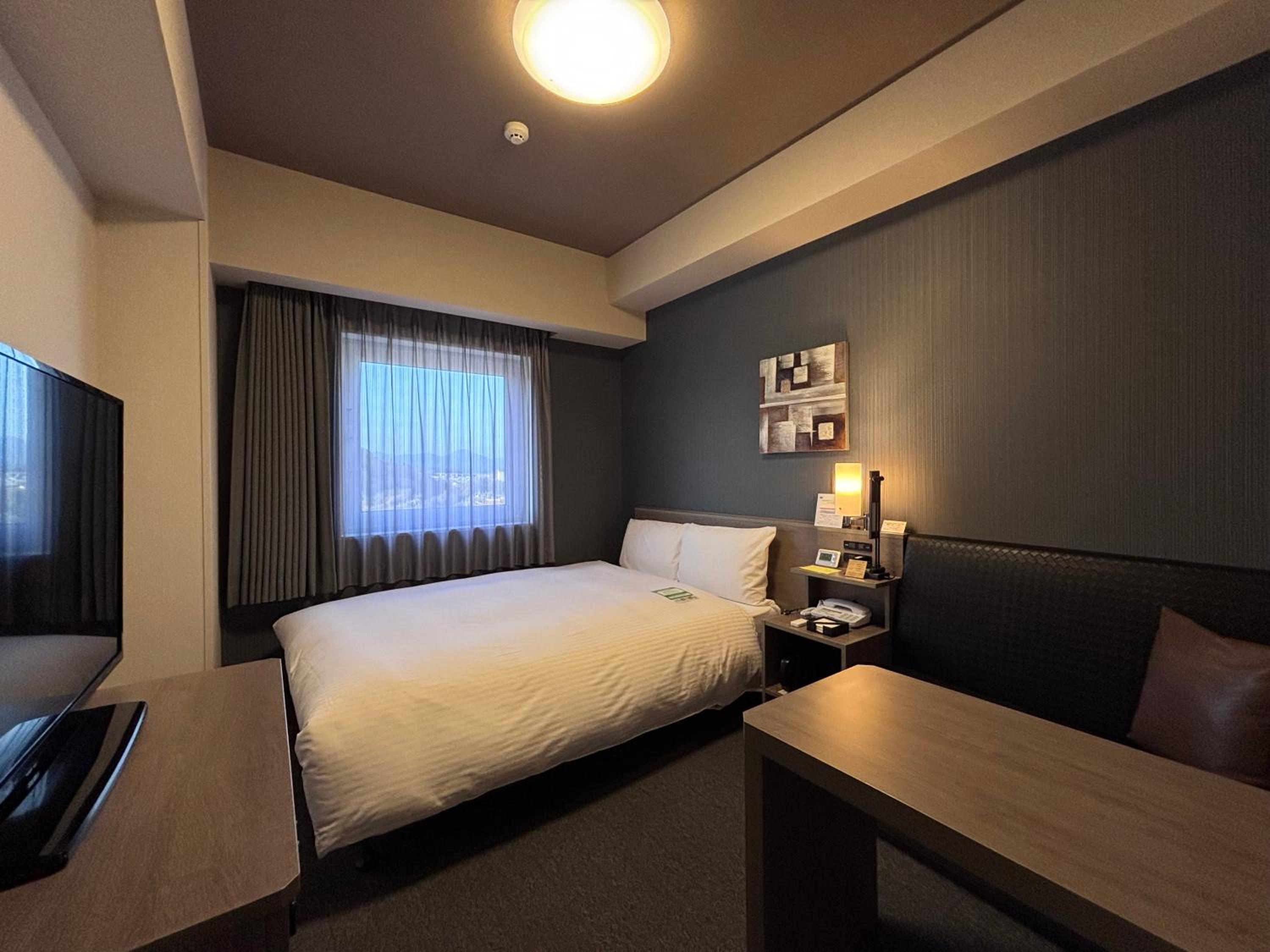 Comfort Double Room with Small Double Bed - Non-Smoking - Photo 7