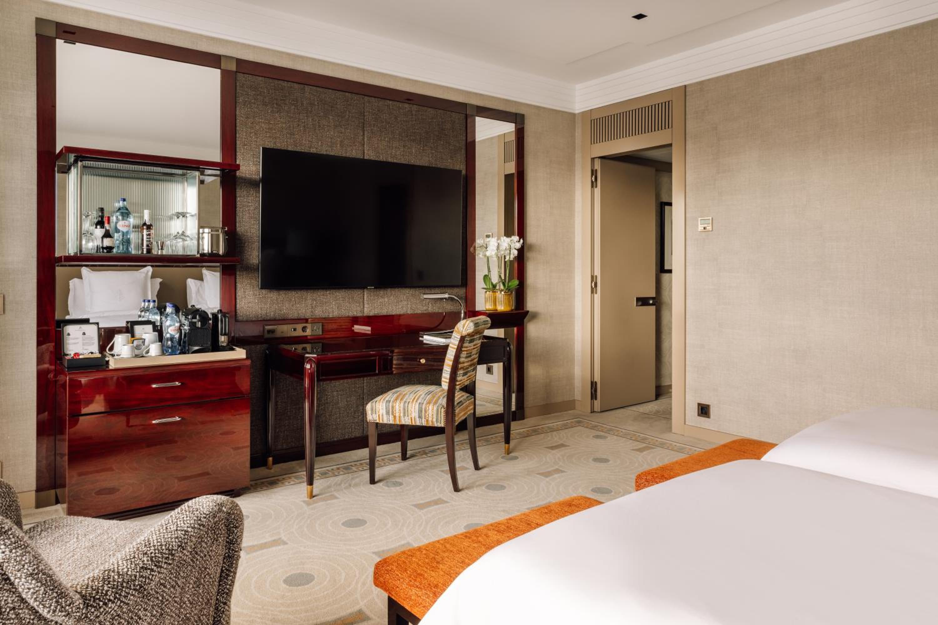 Superior Room Two Twin Beds