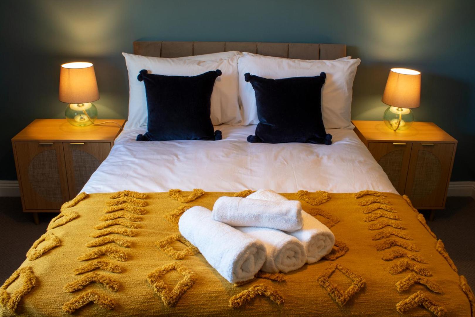 Double Room with Private Bathroom