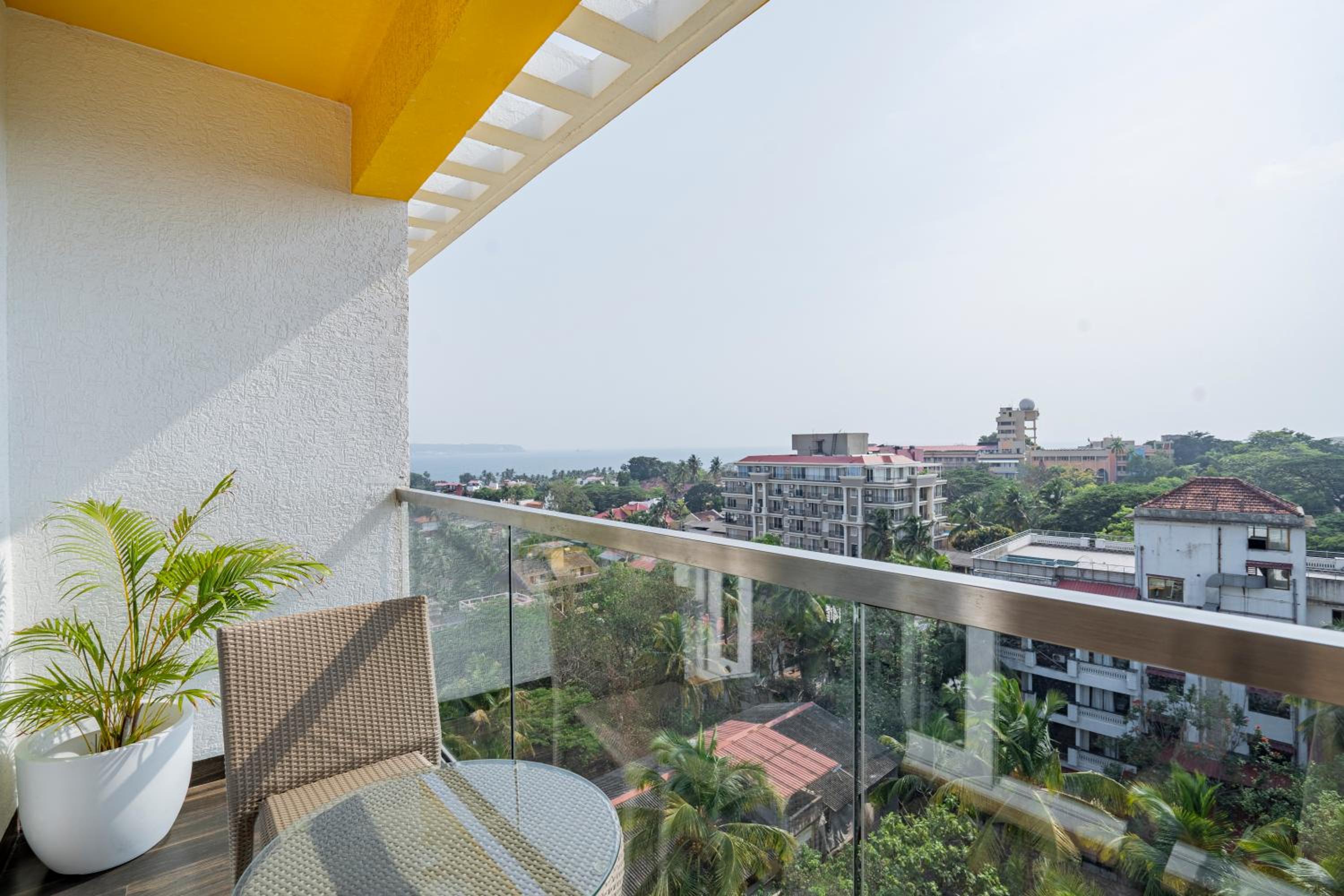 Sea View Signature Suite - Photo 2
